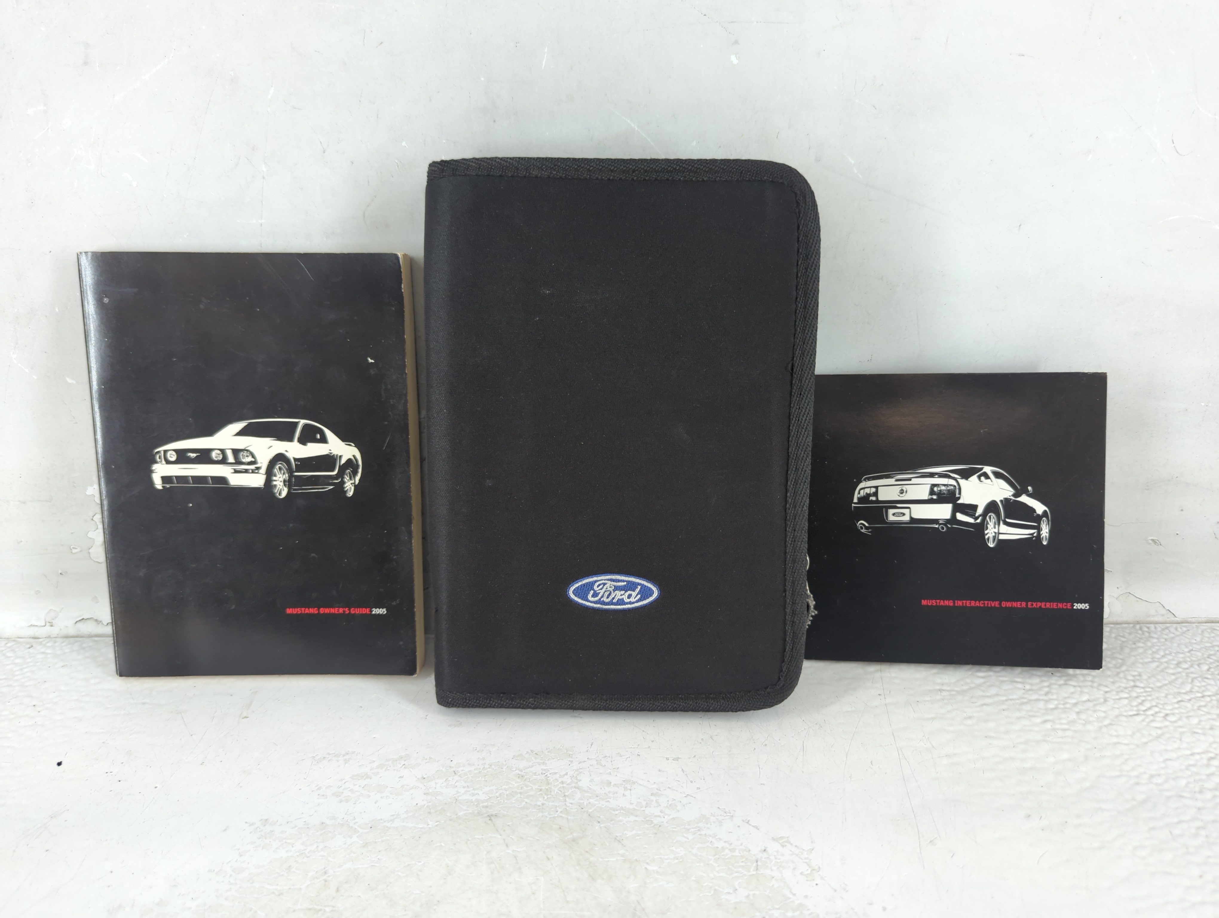 Picture of 2005 Ford Mustang Owners Manual Book Guide 1063005