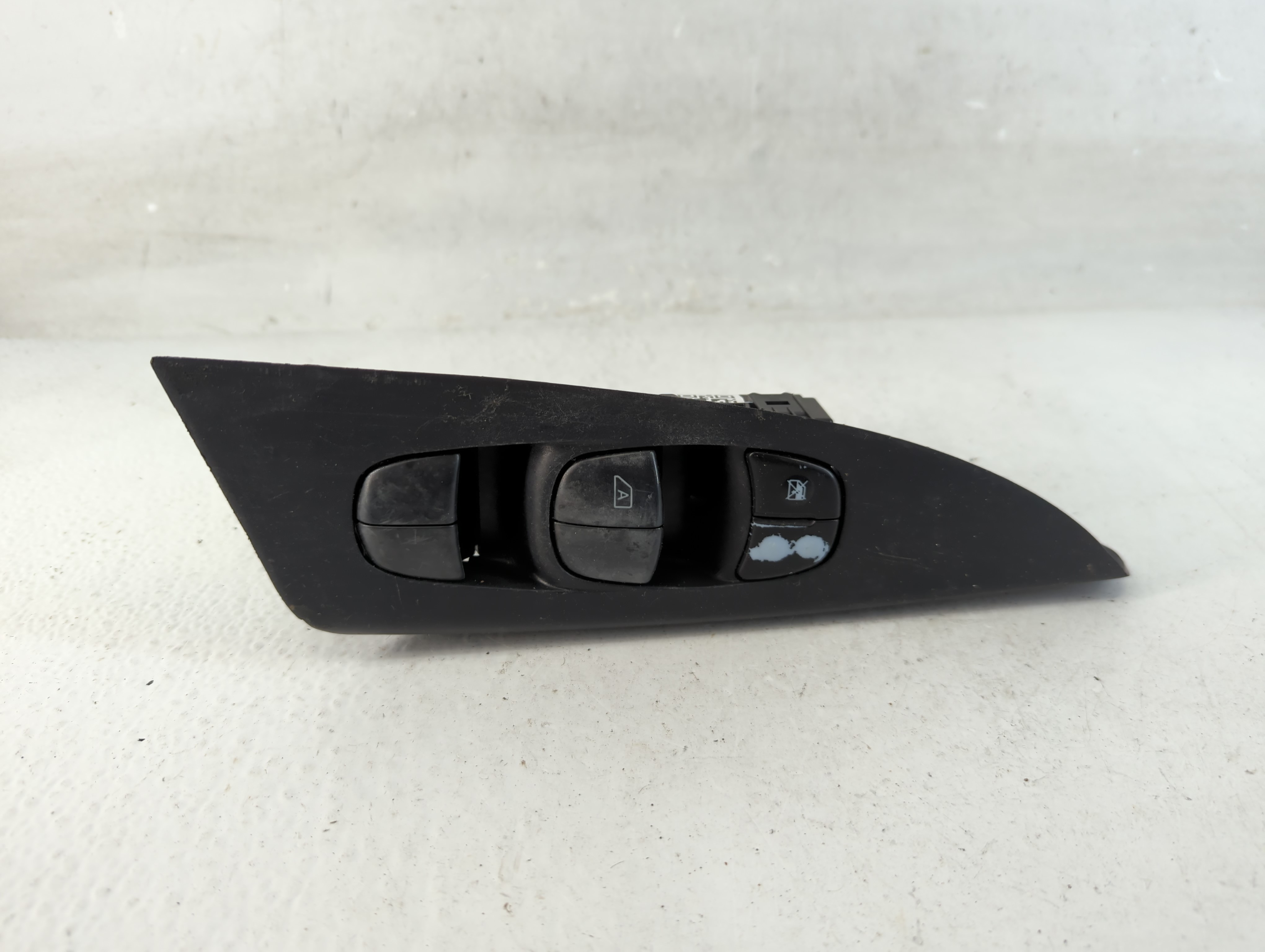 2013-2019 Nissan Sentra Driver Left Door Master Power Window Switch 1063021 - Oemusedautoparts1.com