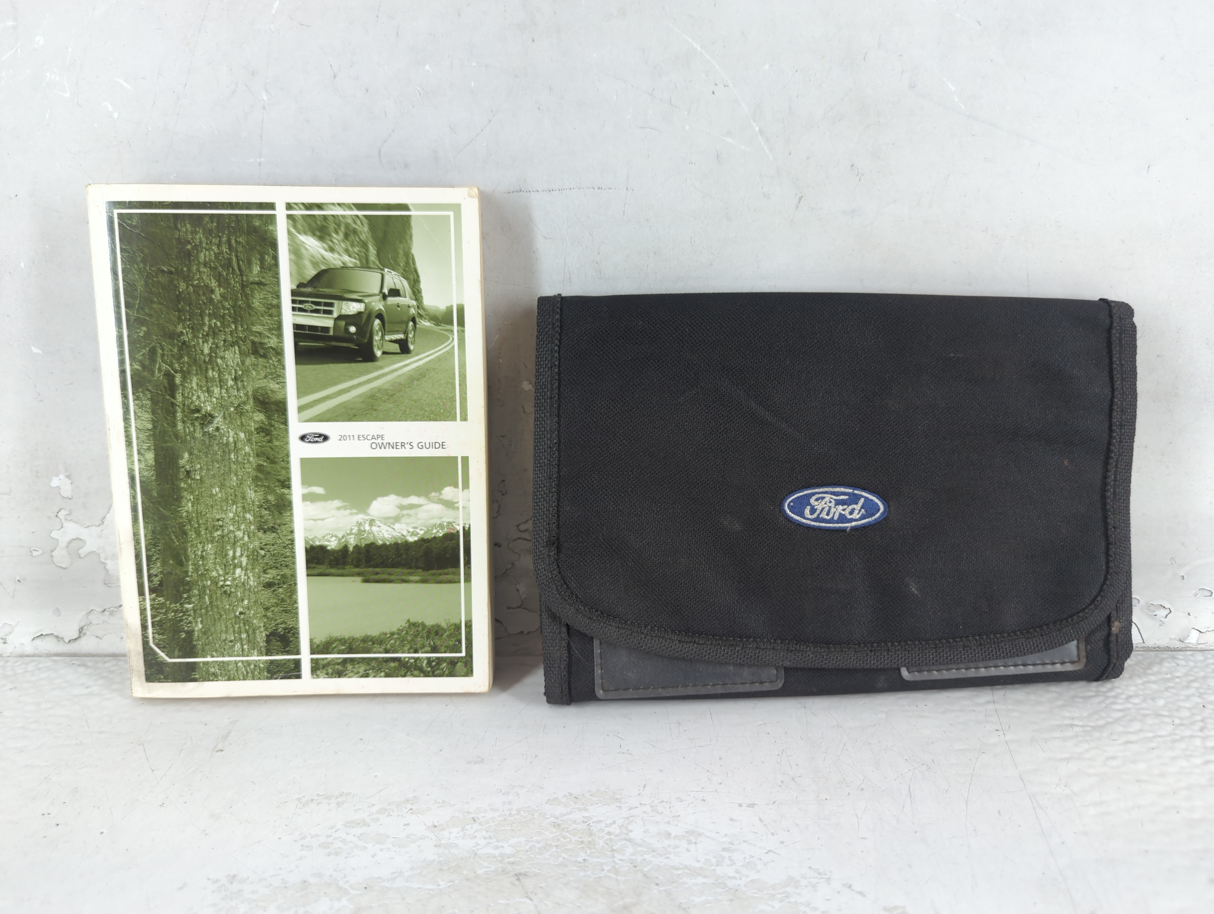 Picture of 2011 Ford Escape Owners Manual Book Guide 1063044