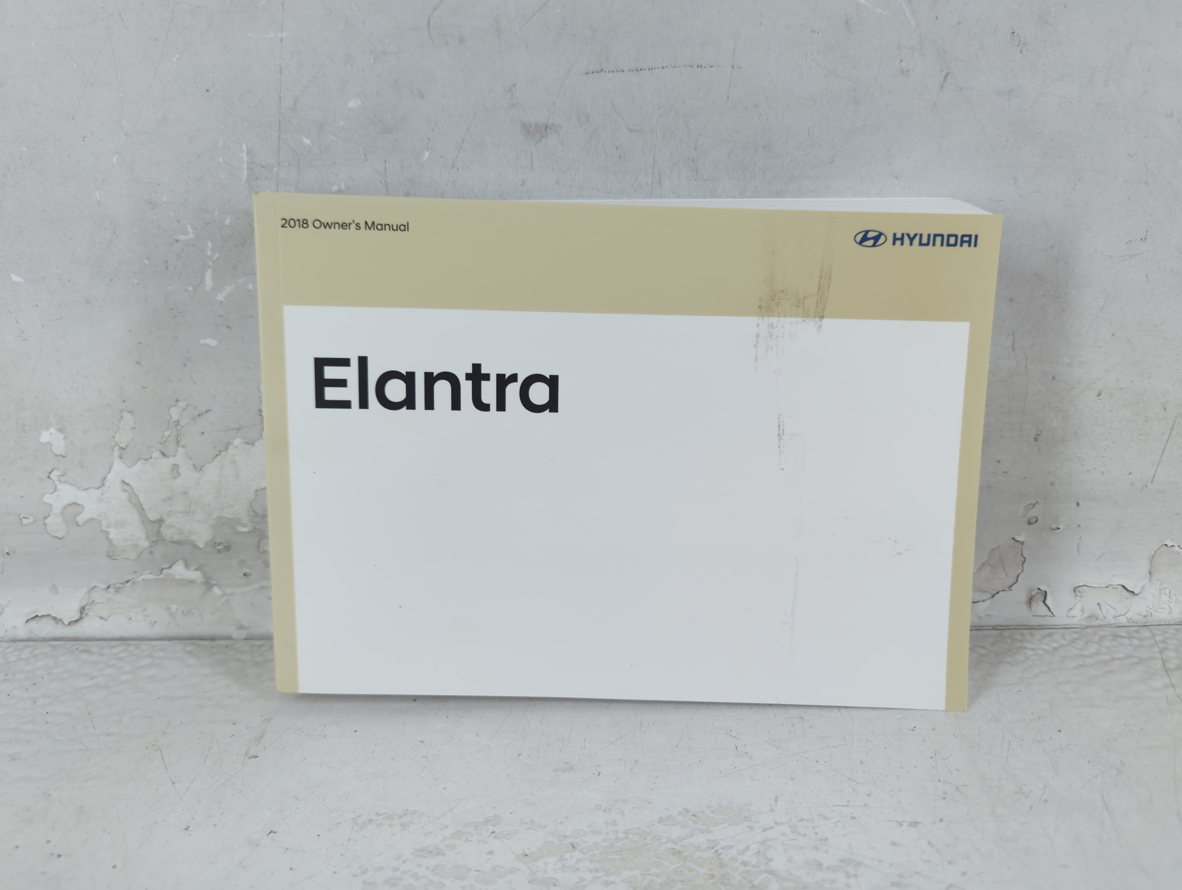 2018 Hyundai Elantra Owners Manual Book Guide 1063047 - Oemusedautoparts1.com