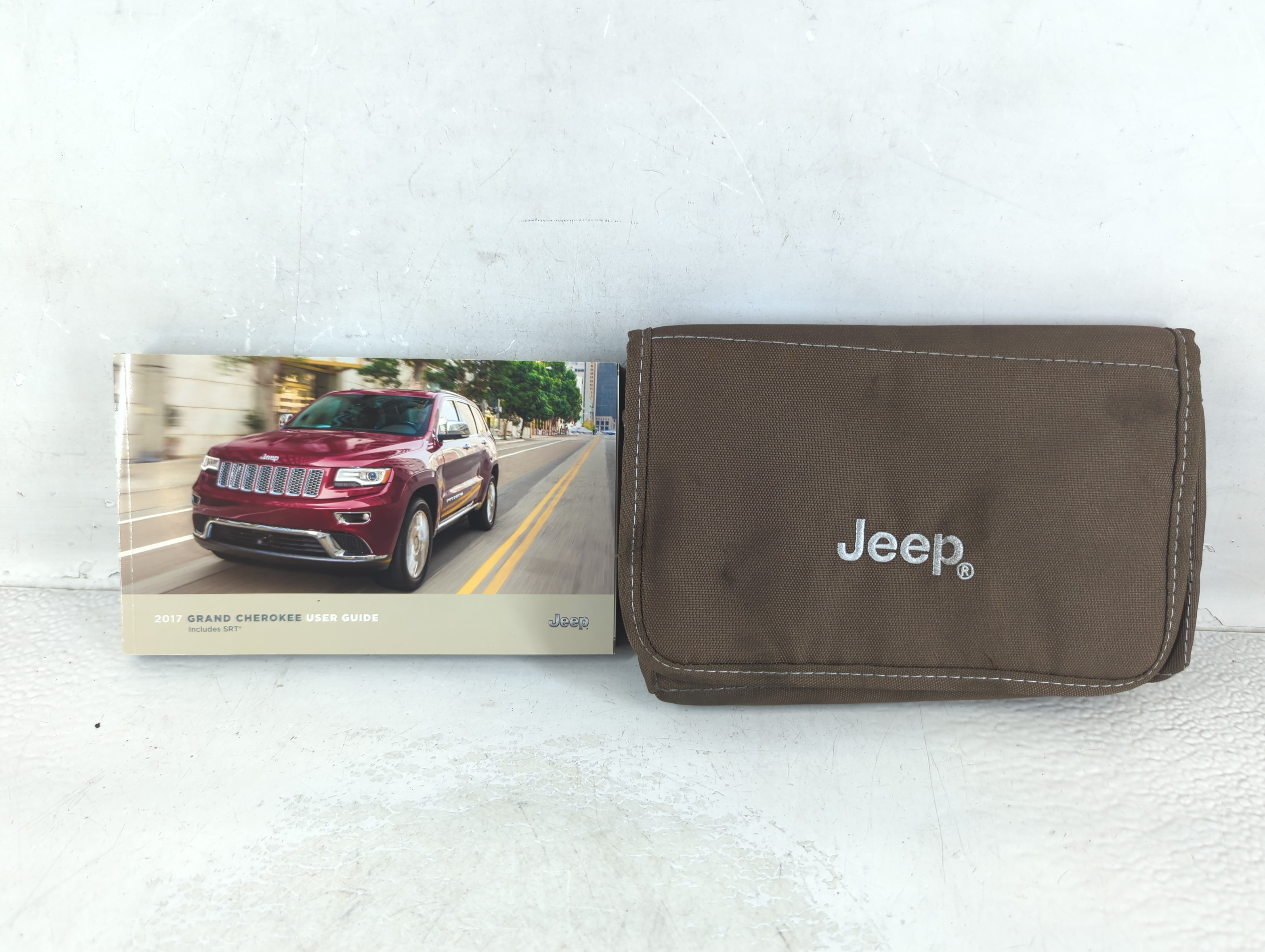 2017 Jeep Grand Cherokee Owners Manual Book Guide 1063049 - Oemusedautoparts1.com