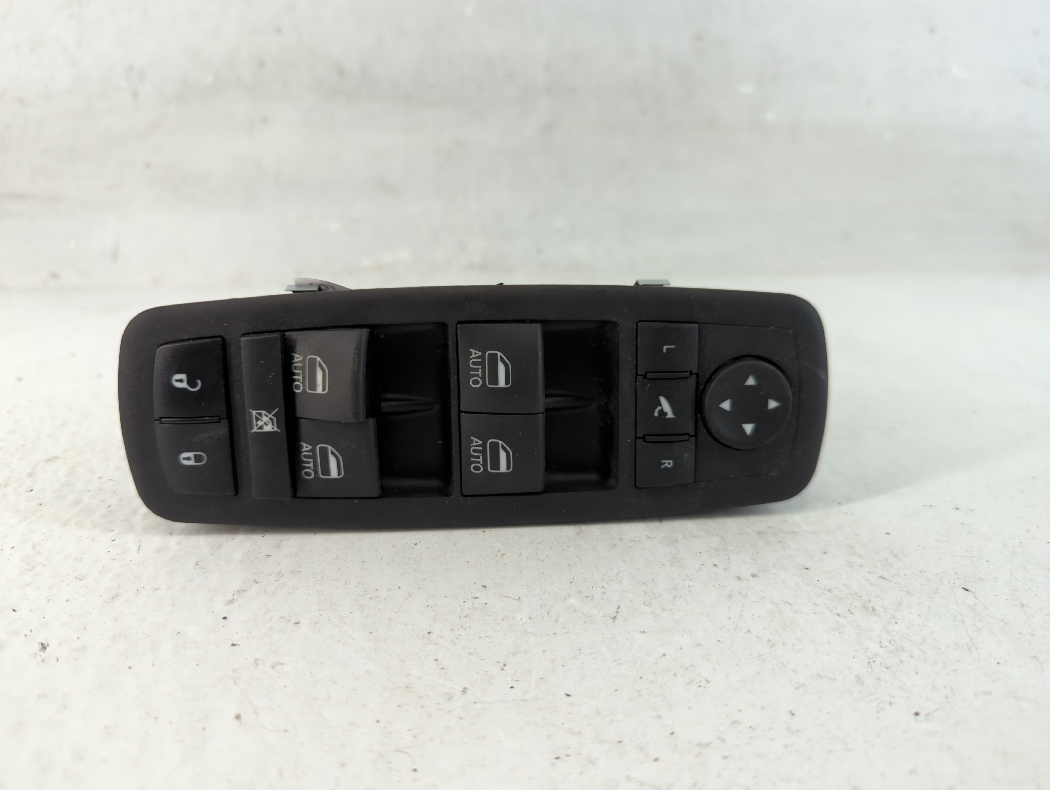 2017-2022 Chrysler Pacifica Driver Left Door Master Power Window Switch 1063226 - Oemusedautoparts1.com