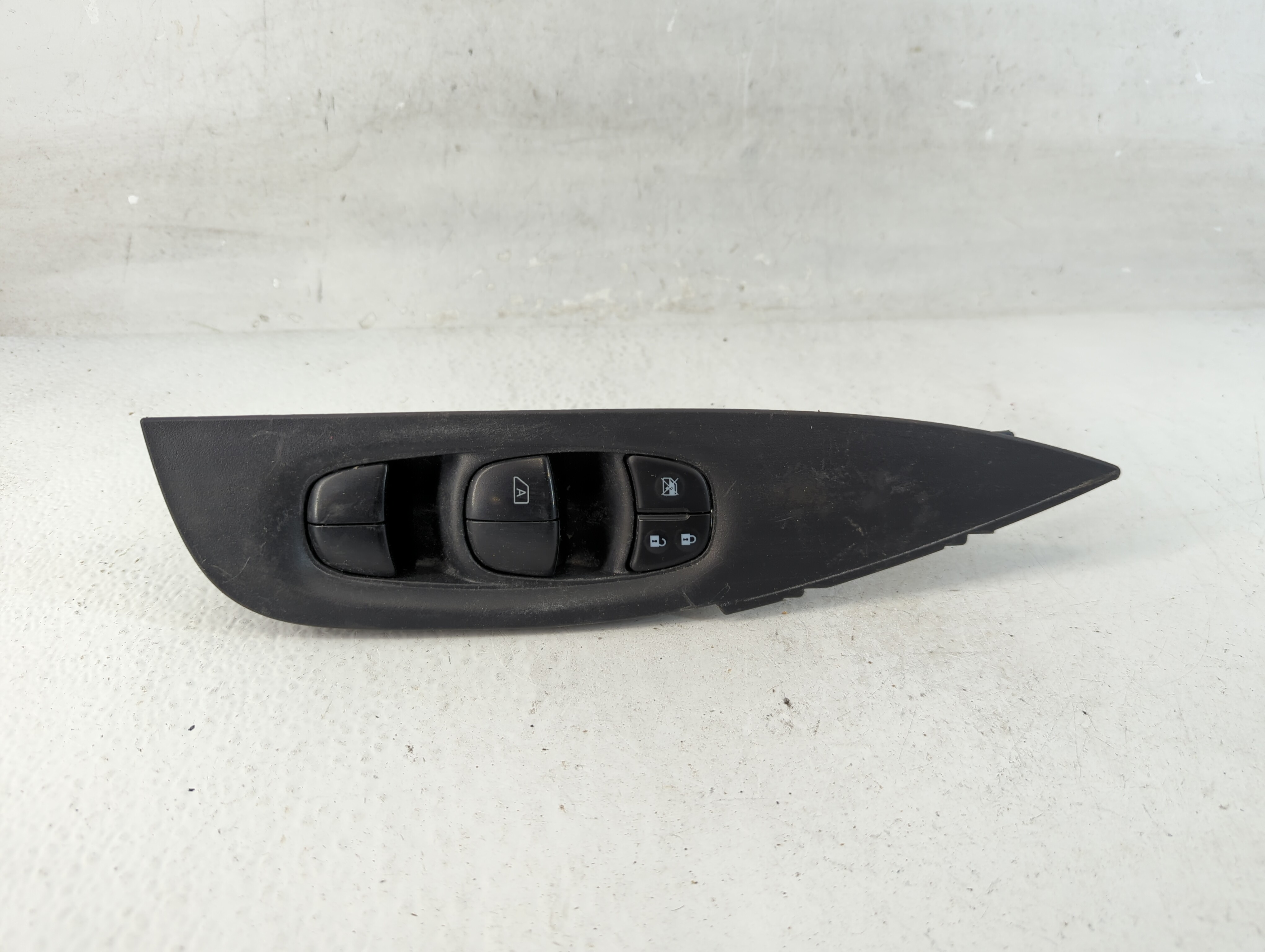 Picture of 2014-2020 Nissan Rogue Driver Left Door Master Power Window Switch 1063228