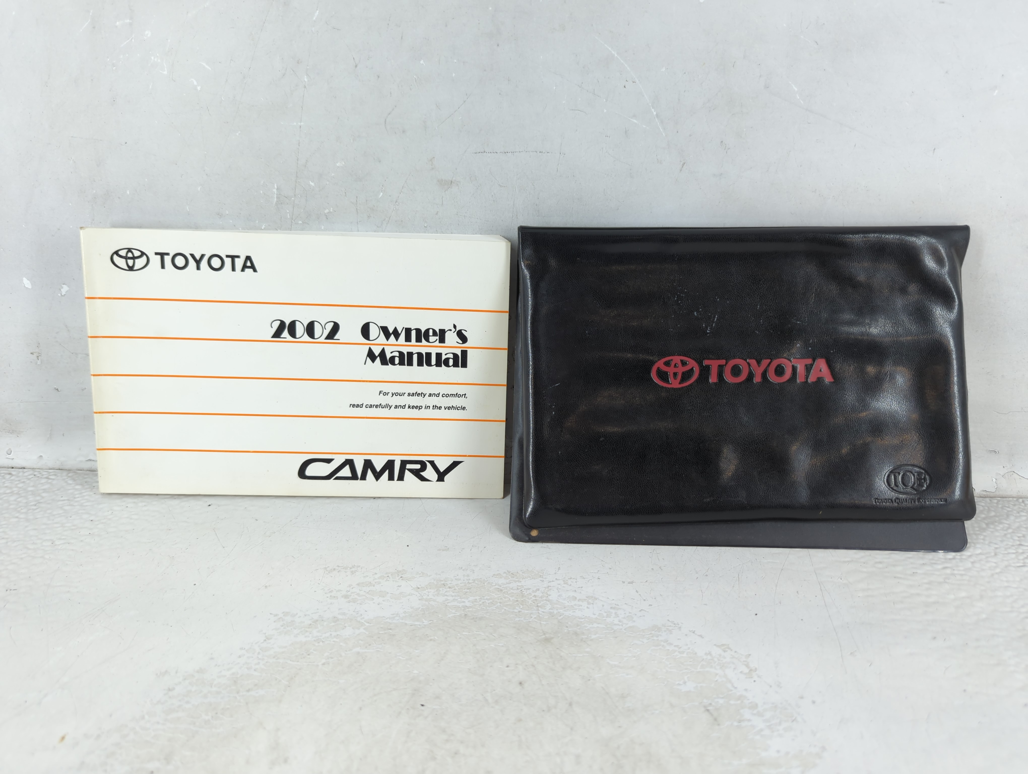 2002 Toyota Camry Owners Manual Book Guide 1063269 - Oemusedautoparts1.com