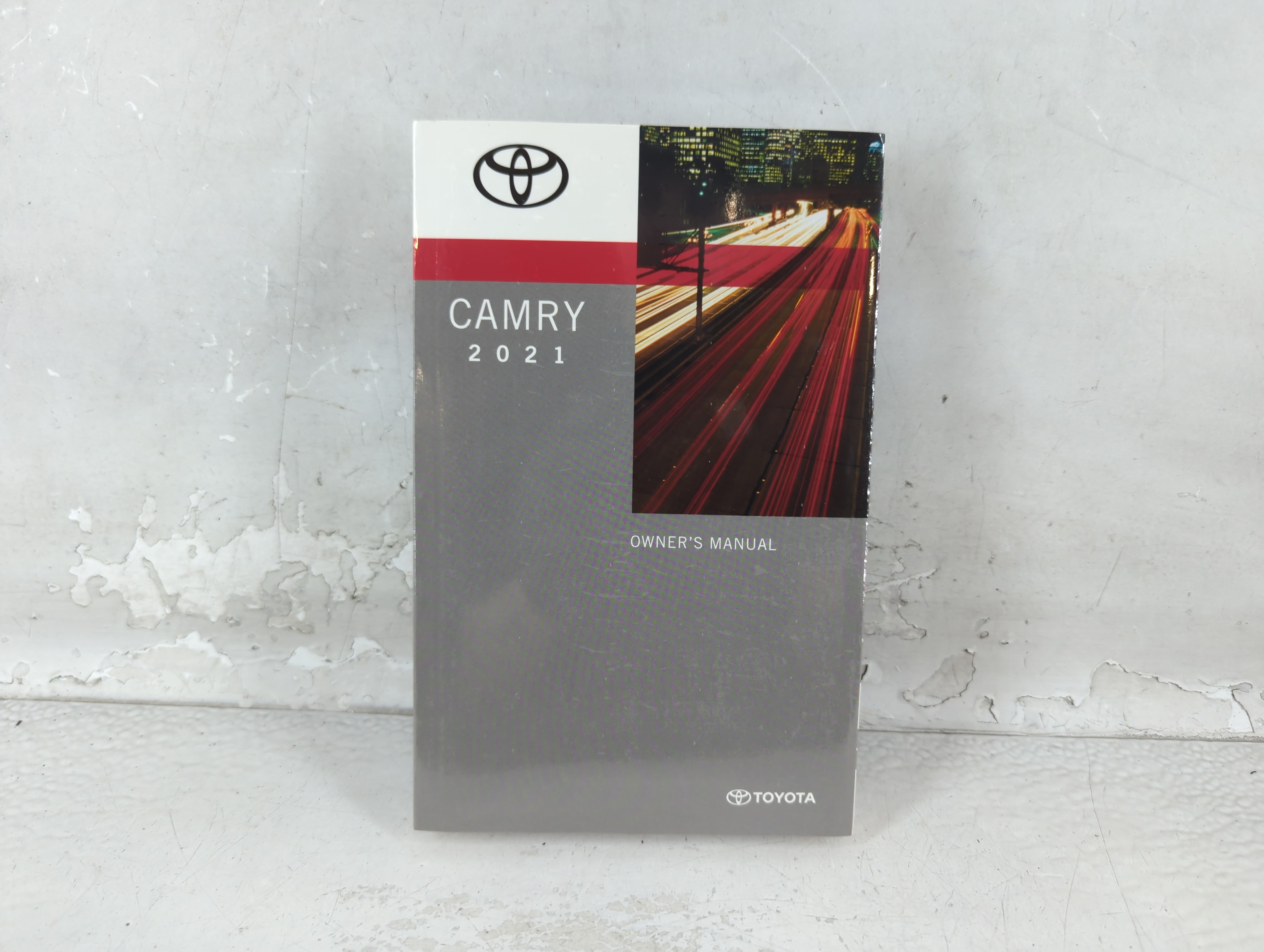 2021 Toyota Camry Owners Manual Book Guide 1063276 - Oemusedautoparts1.com