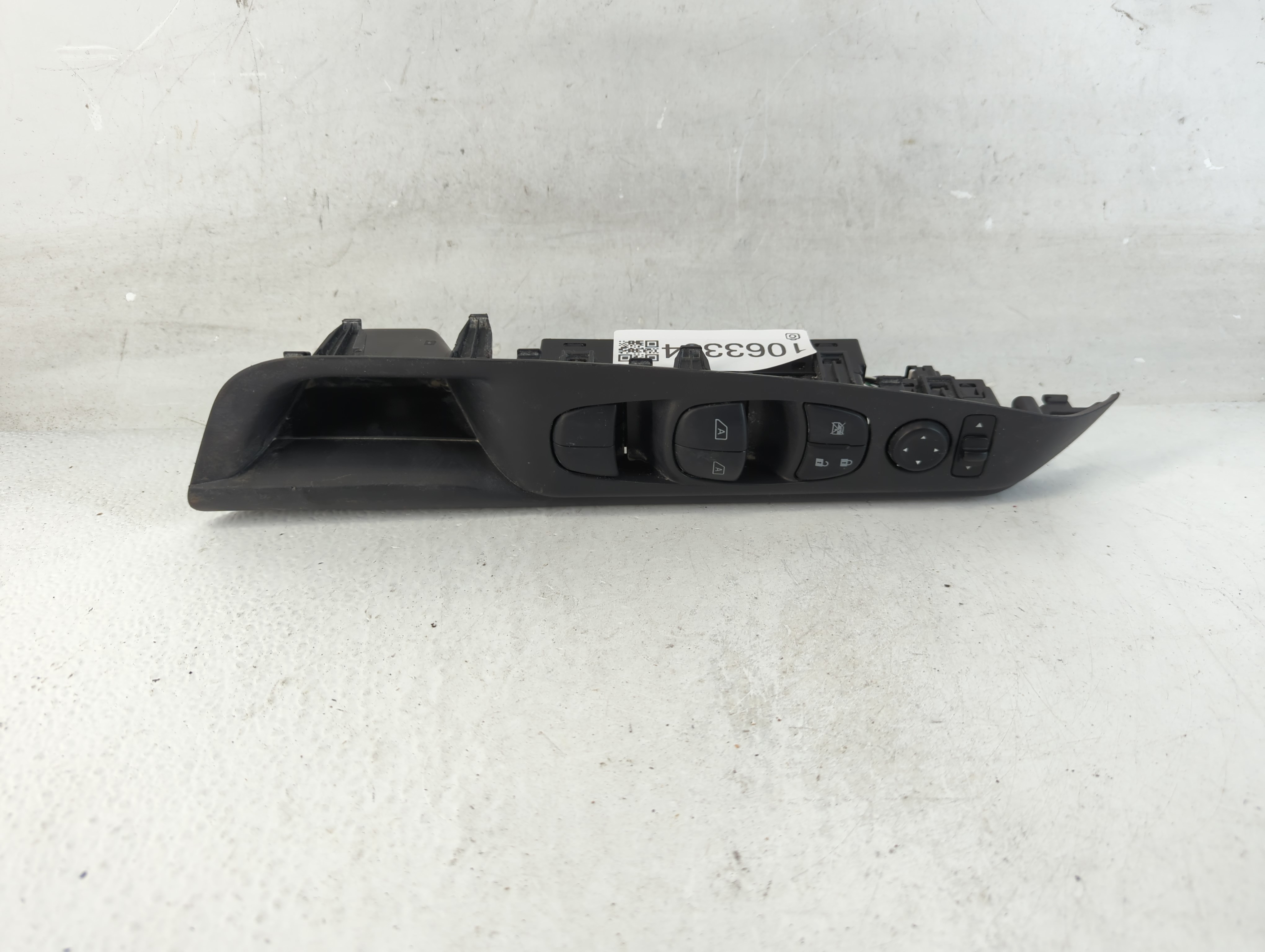 2018-2021 Nissan Kicks Driver Left Door Master Power Window Switch 1063304 - Oemusedautoparts1.com
