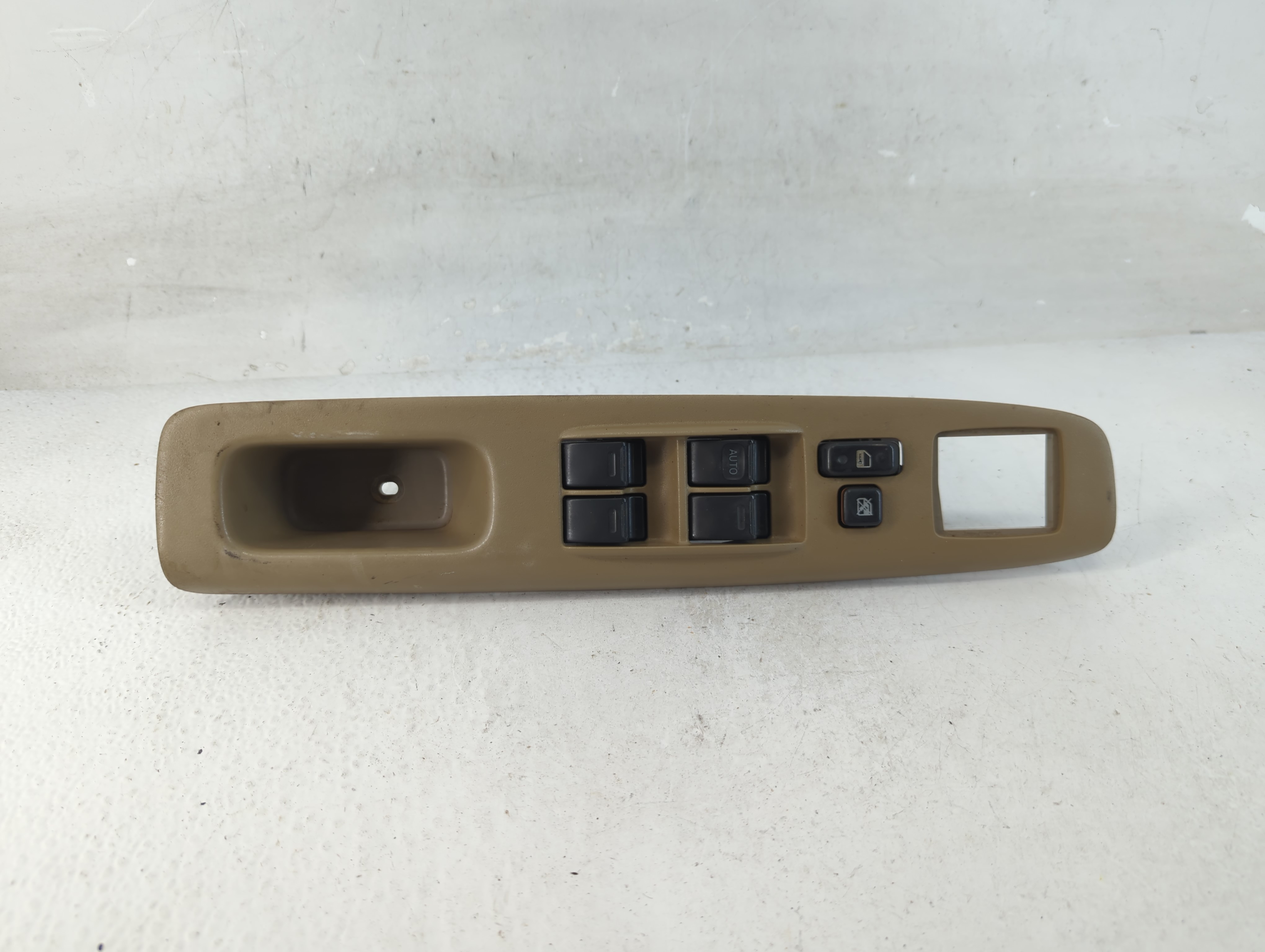 2002-2006 Toyota Camry Driver Left Door Master Power Window Switch 1063311 - Oemusedautoparts1.com