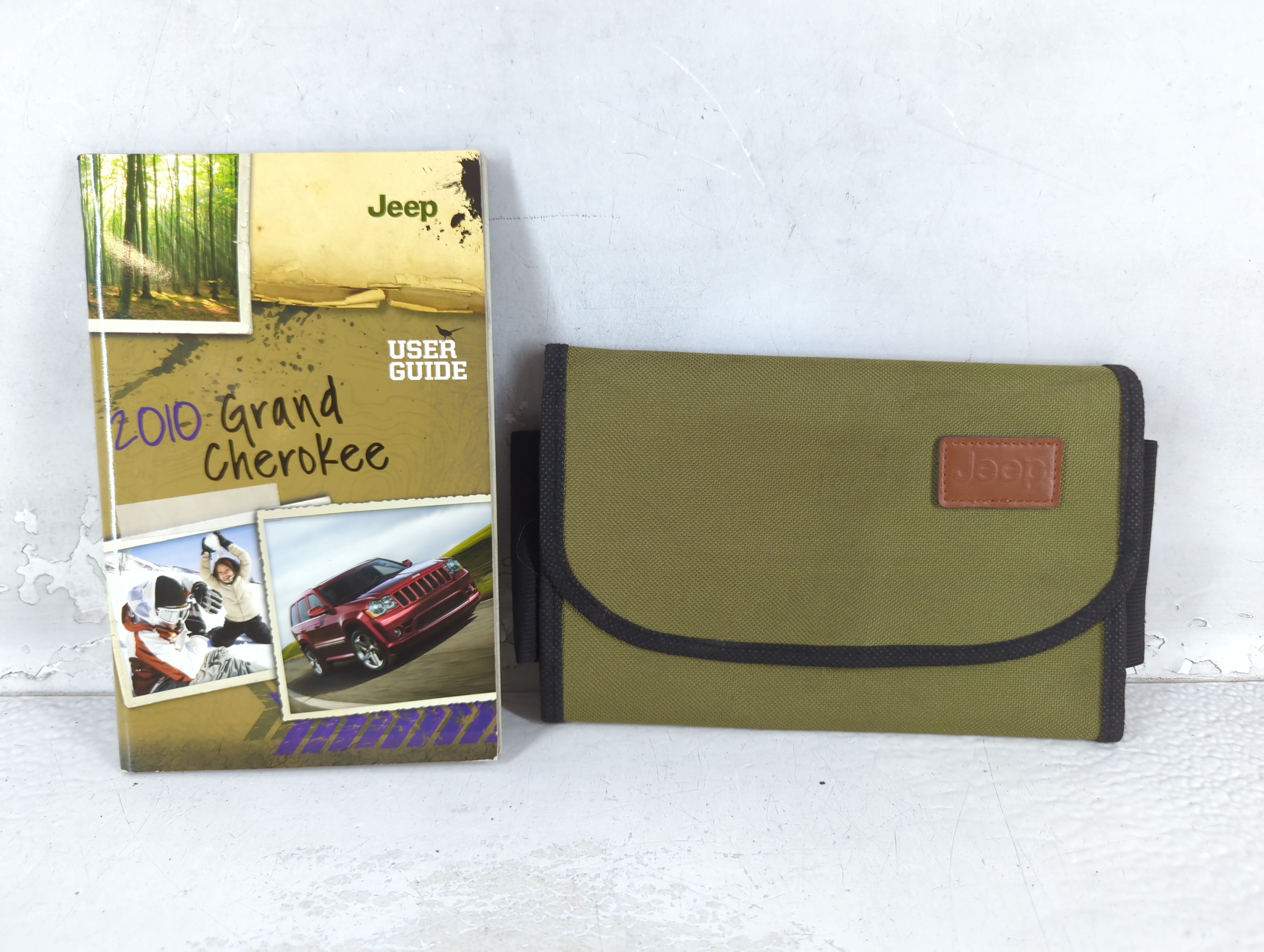 2010 Jeep Grand Cherokee Owners Manual Book Guide 1063337 - Oemusedautoparts1.com