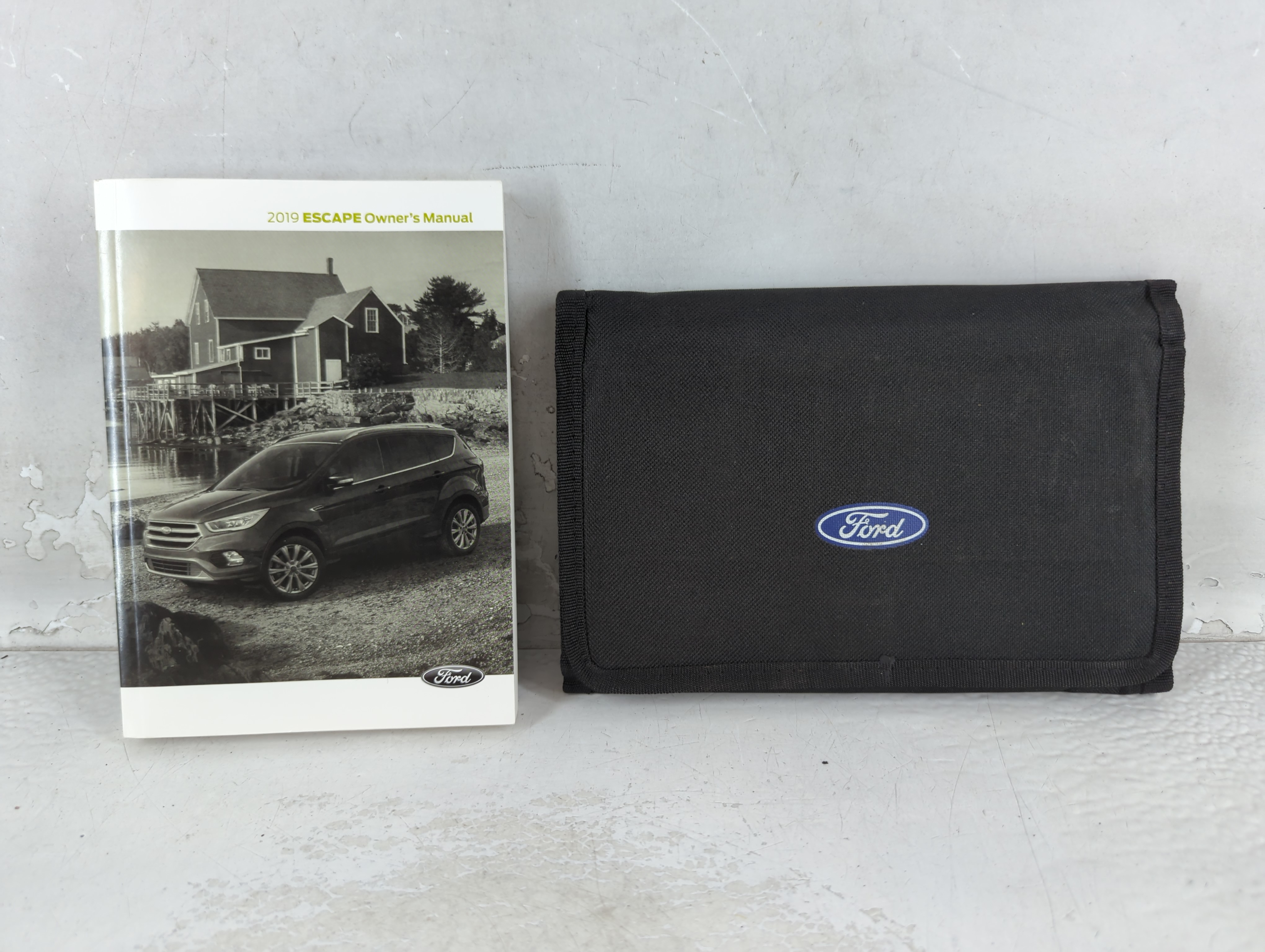 Picture of 2019 Ford Escape Owners Manual Book Guide 1063338