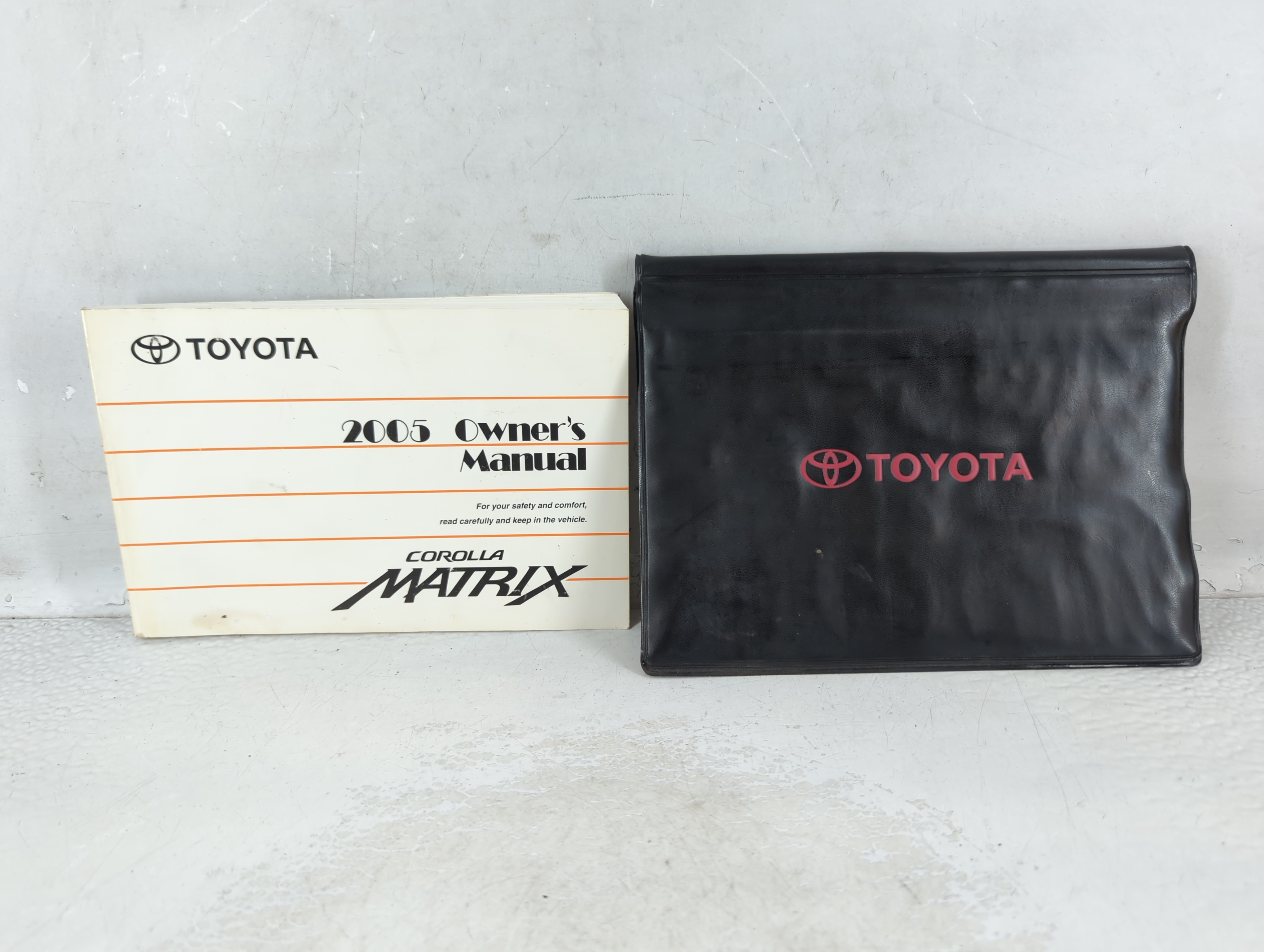 2005 Toyota Corolla Owners Manual Book Guide 1063343 - Oemusedautoparts1.com