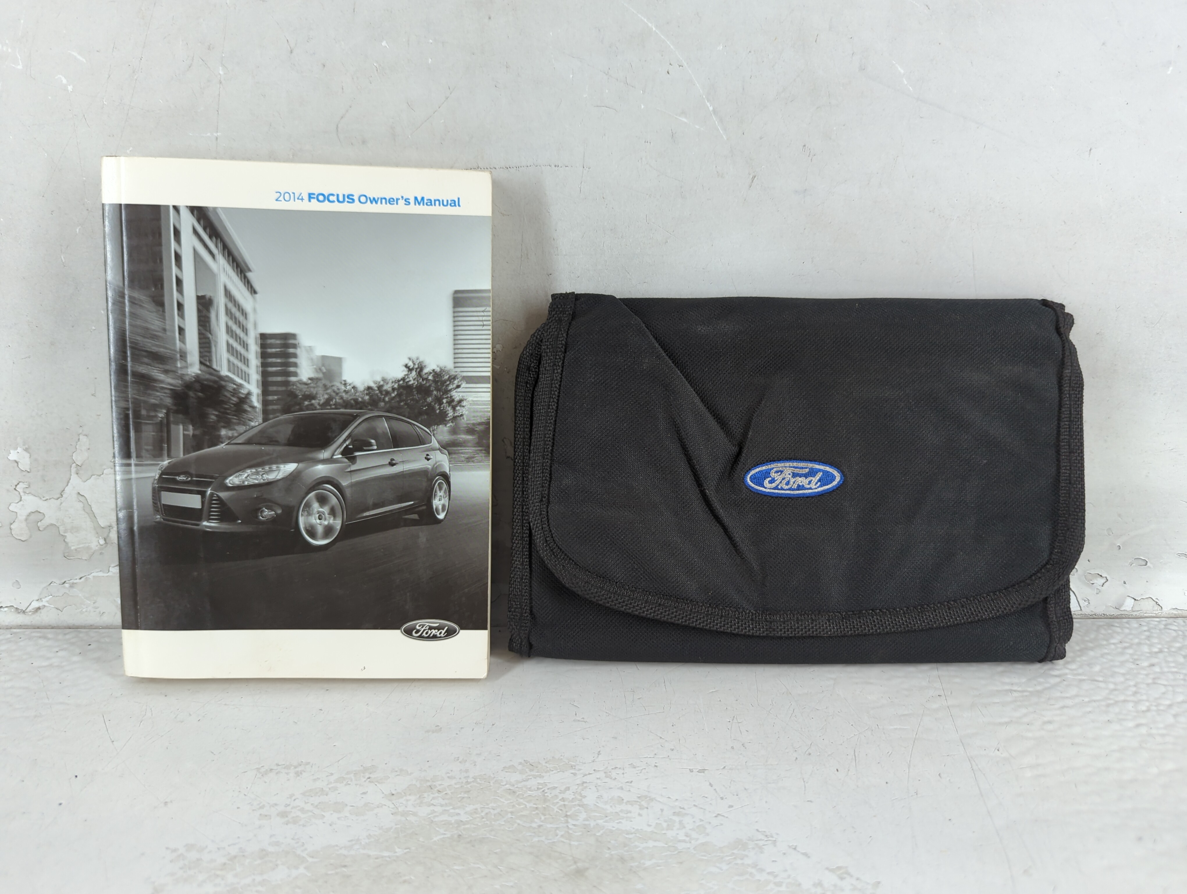 Picture of 2014 Ford Focus Owners Manual Book Guide 1063349