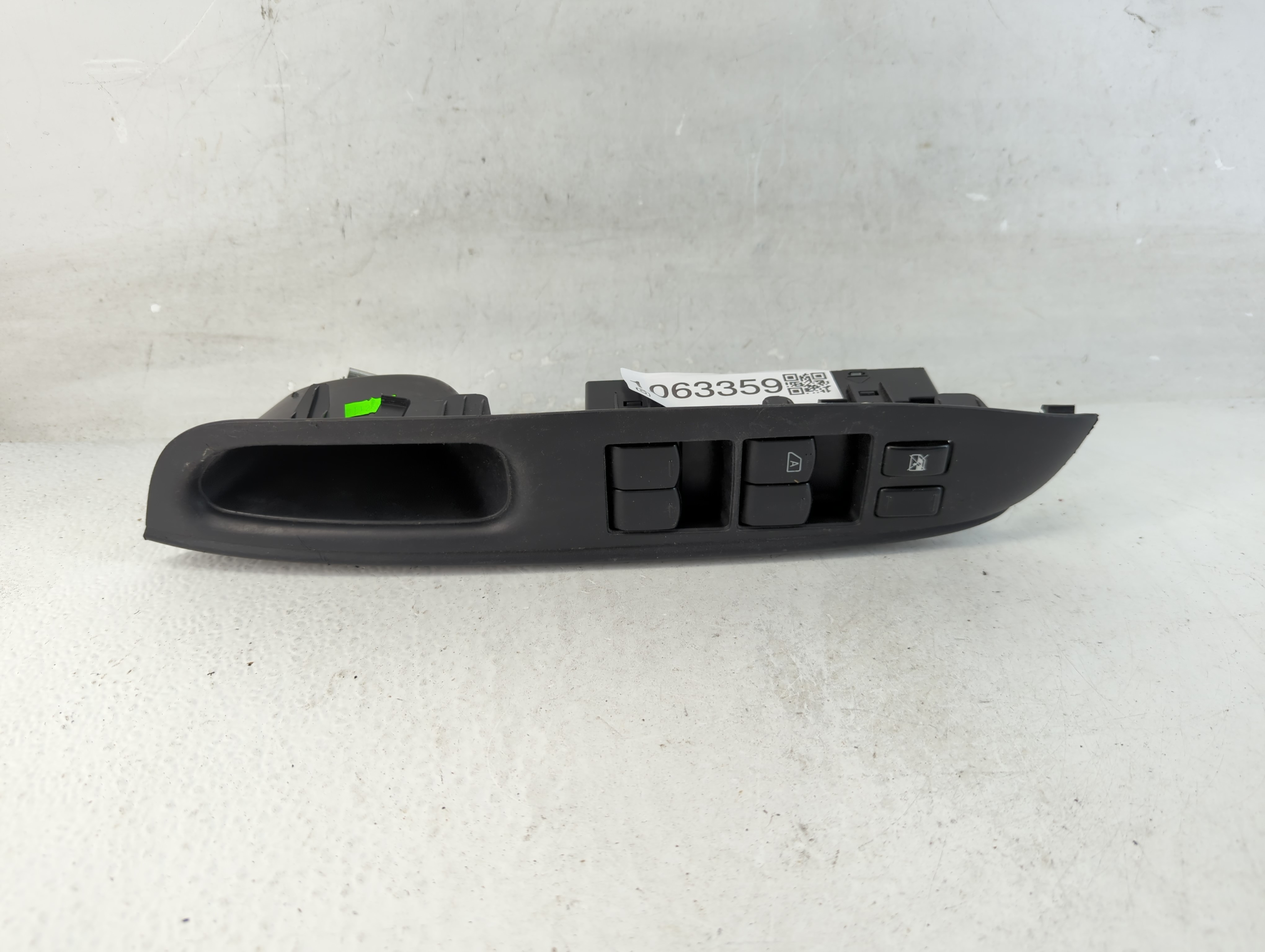 2012-2019 Nissan Versa Driver Left Door Master Power Window Switch 1063359 - Oemusedautoparts1.com