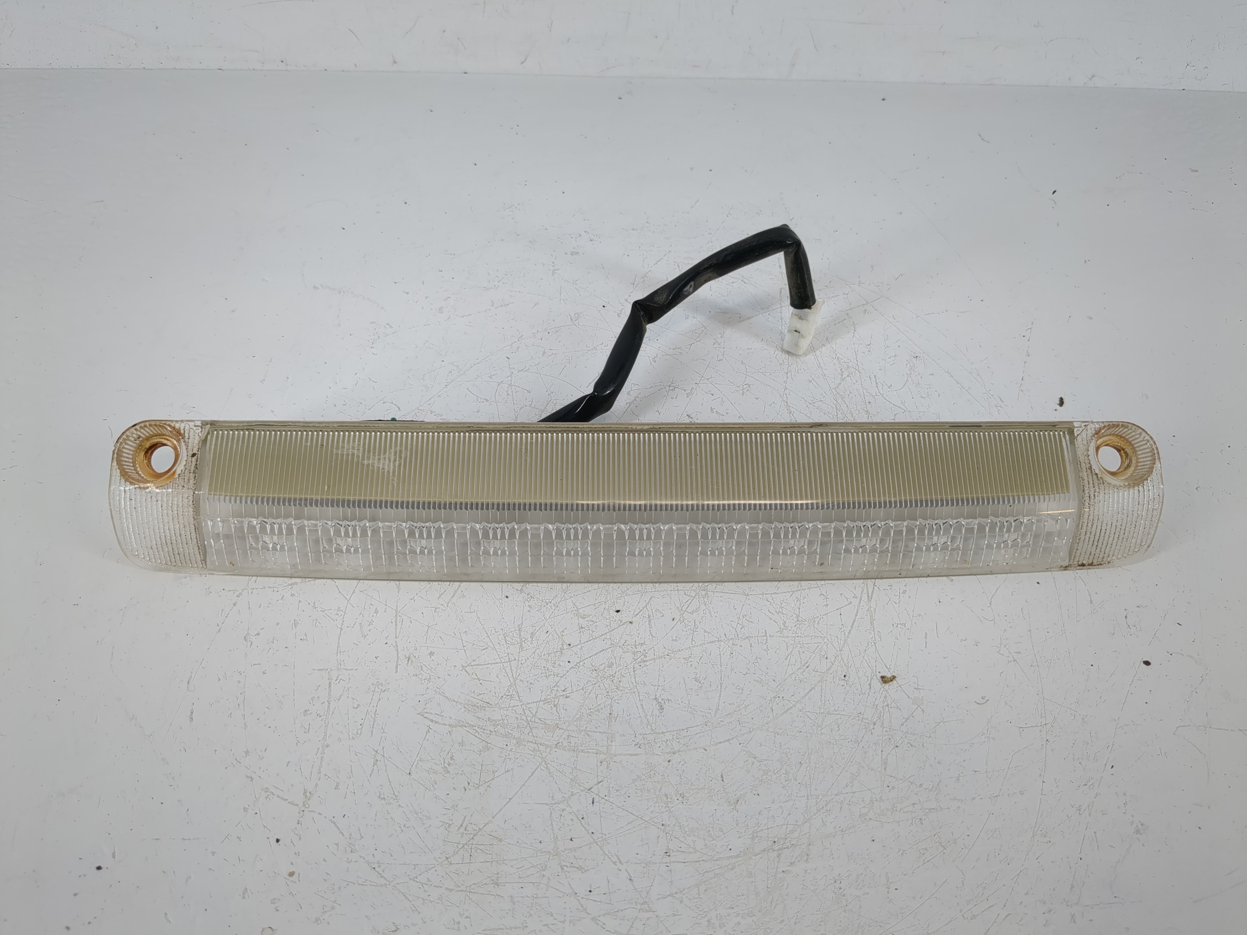 2007 Toyota Prius Third Brake Light Tail Light 1063441 - Oemusedautoparts1.com