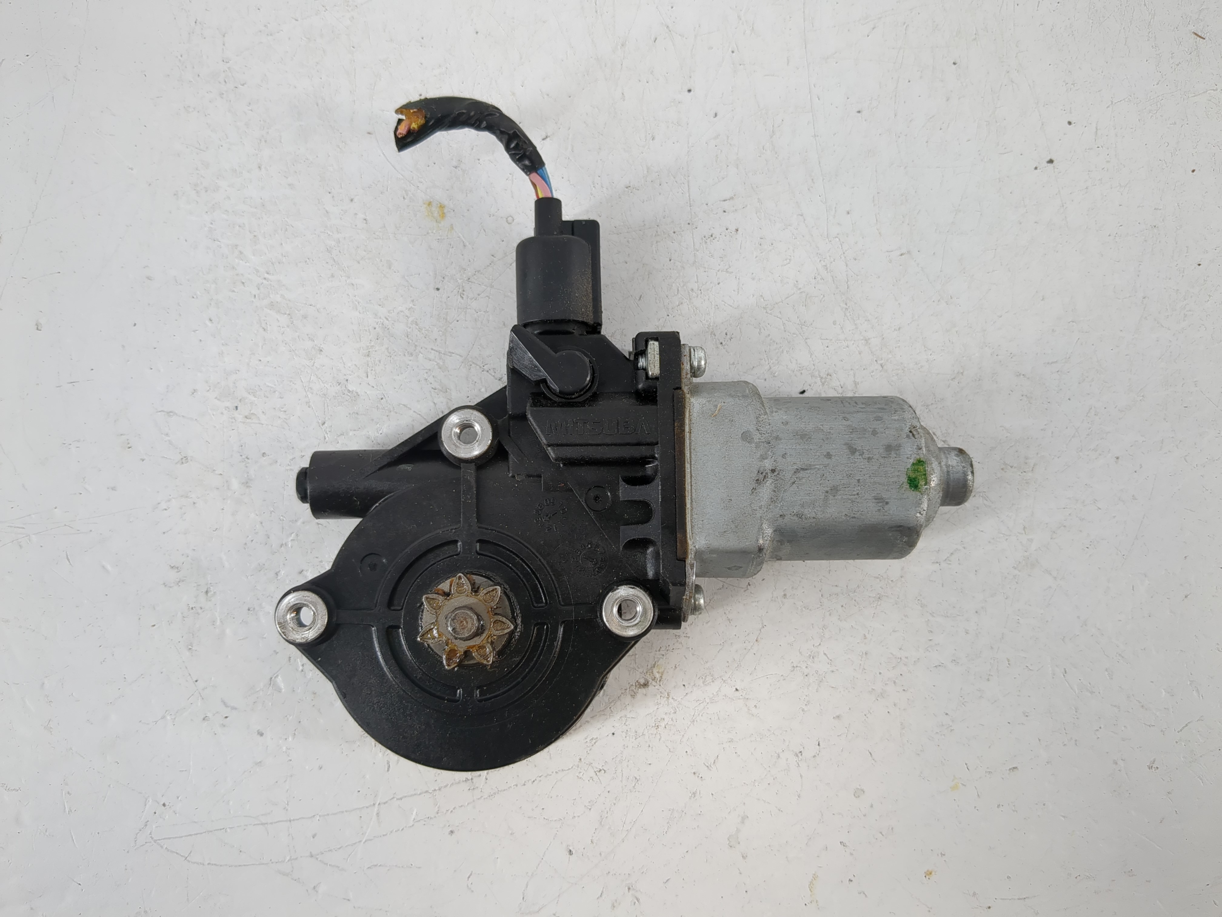 2011-2016 Honda Cr-z Driver Front Left Power Window Motor 1063551 - Oemusedautoparts1.com