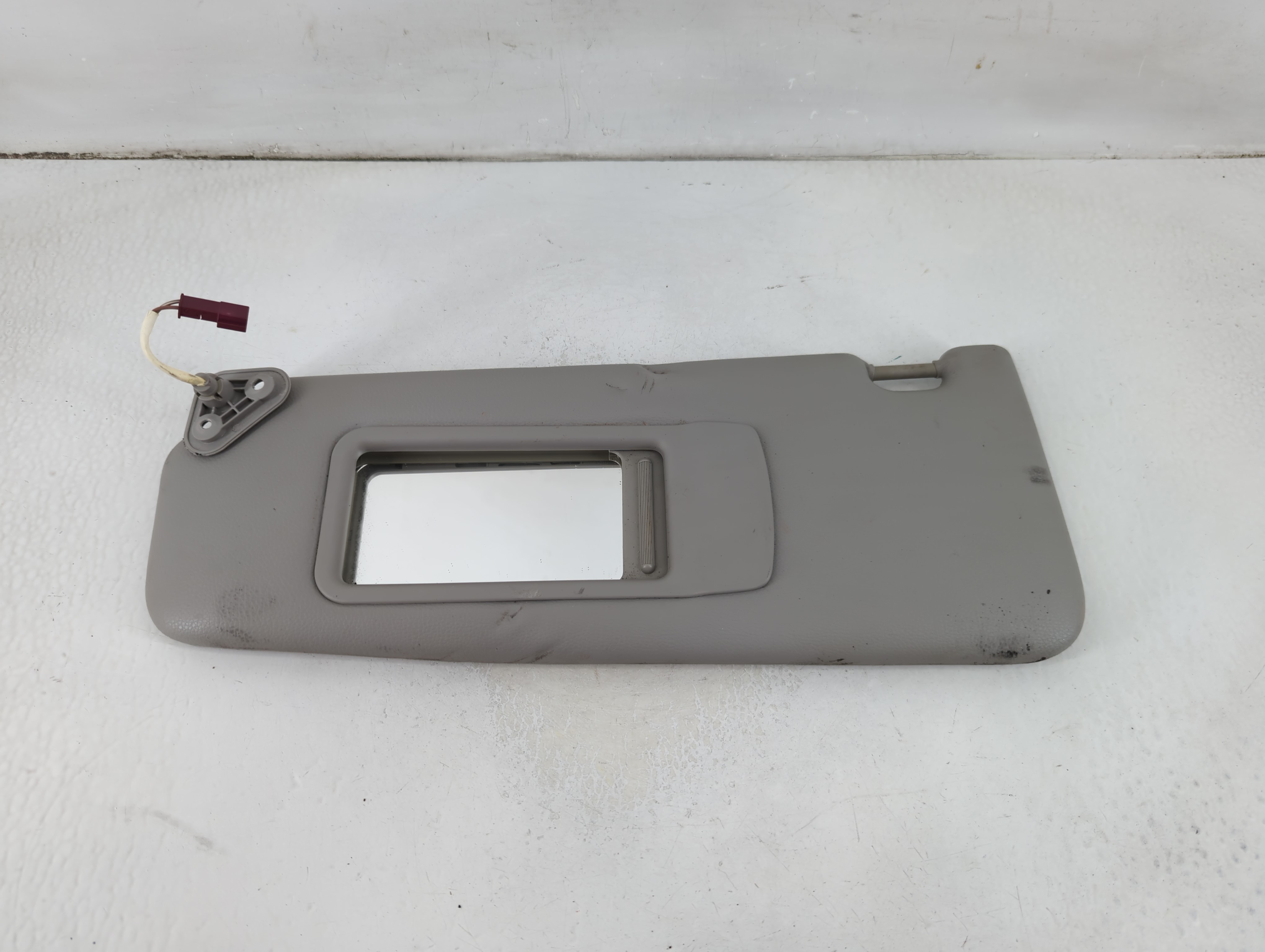 Picture of 2009 Bmw 328i Driver Sun Visor Mirror Left Sunvisor Grey 1063624