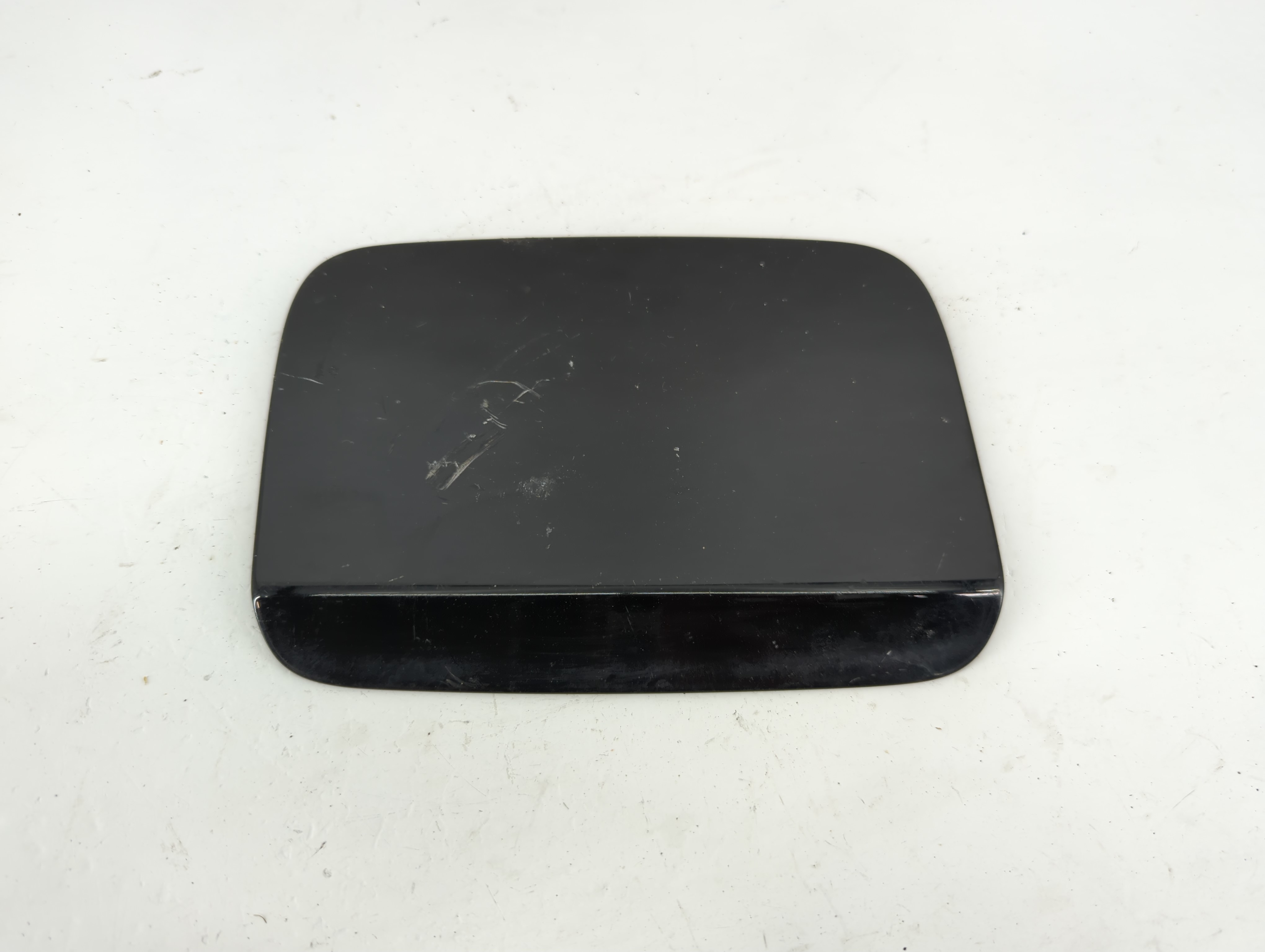 2009 Bmw 328i Fuel Tank Door Lid Gas Tank Black 1063655 - Oemusedautoparts1.com