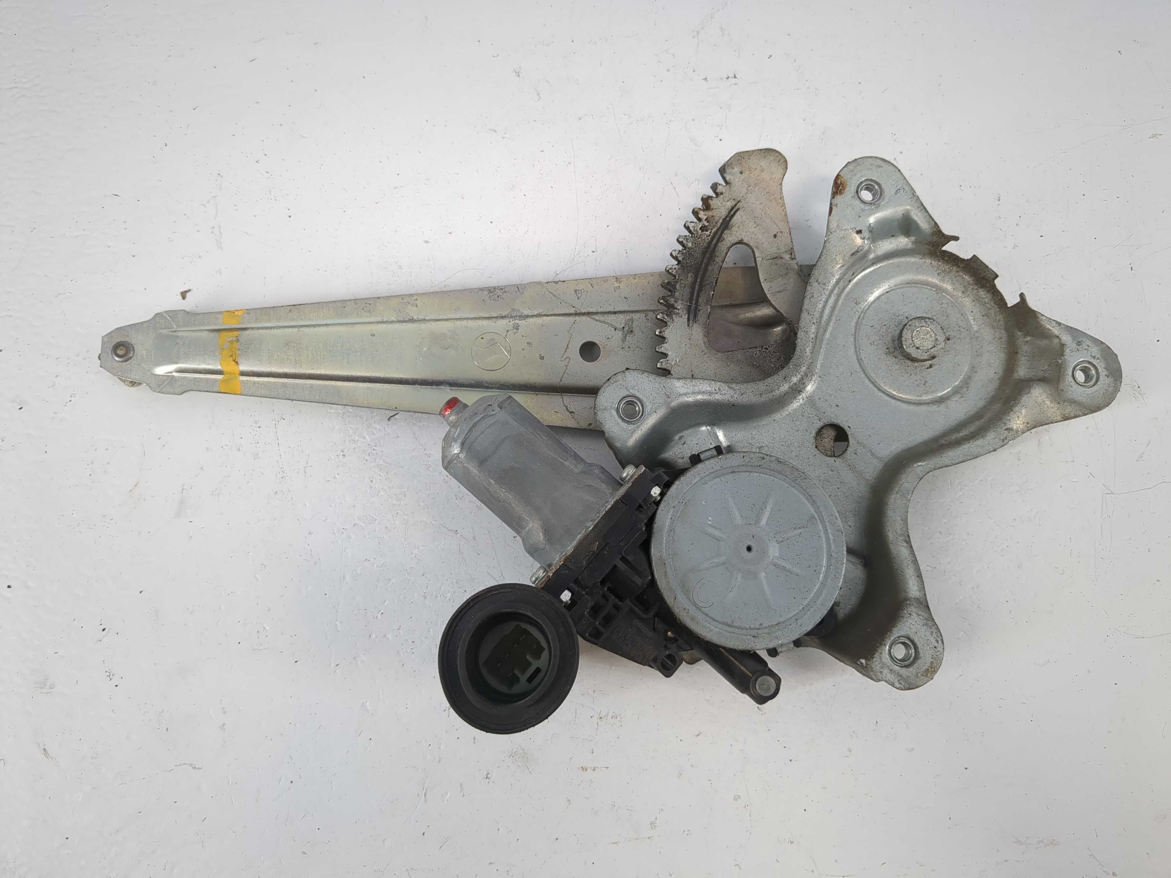 2007-2011 Toyota Camry Driver Left Rear Window Regulator 1063712 - Oemusedautoparts1.com
