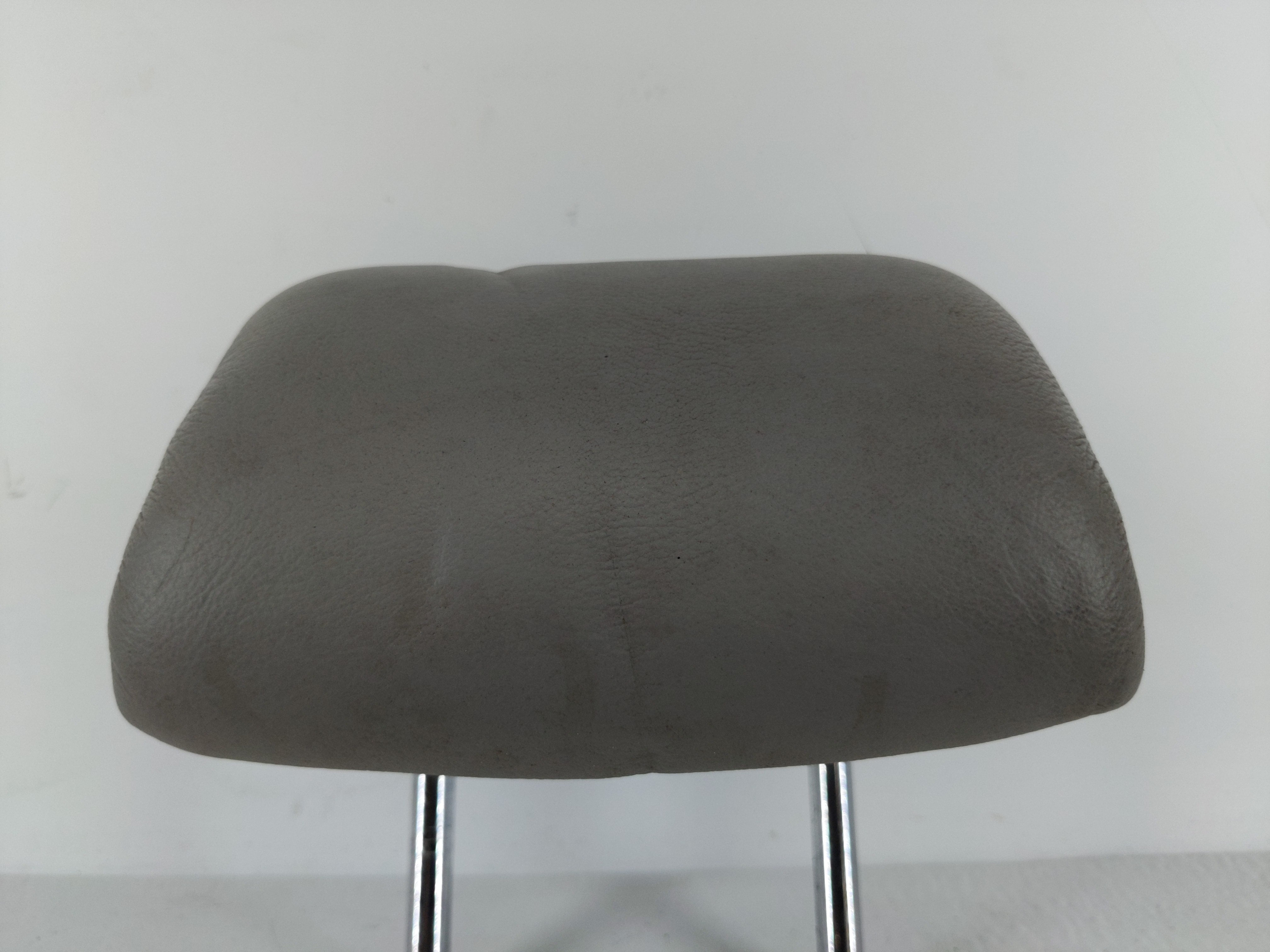 Picture of 2007 Toyota Camry Headrest Head Rest Rear Center Seat Dark Grey 1063730