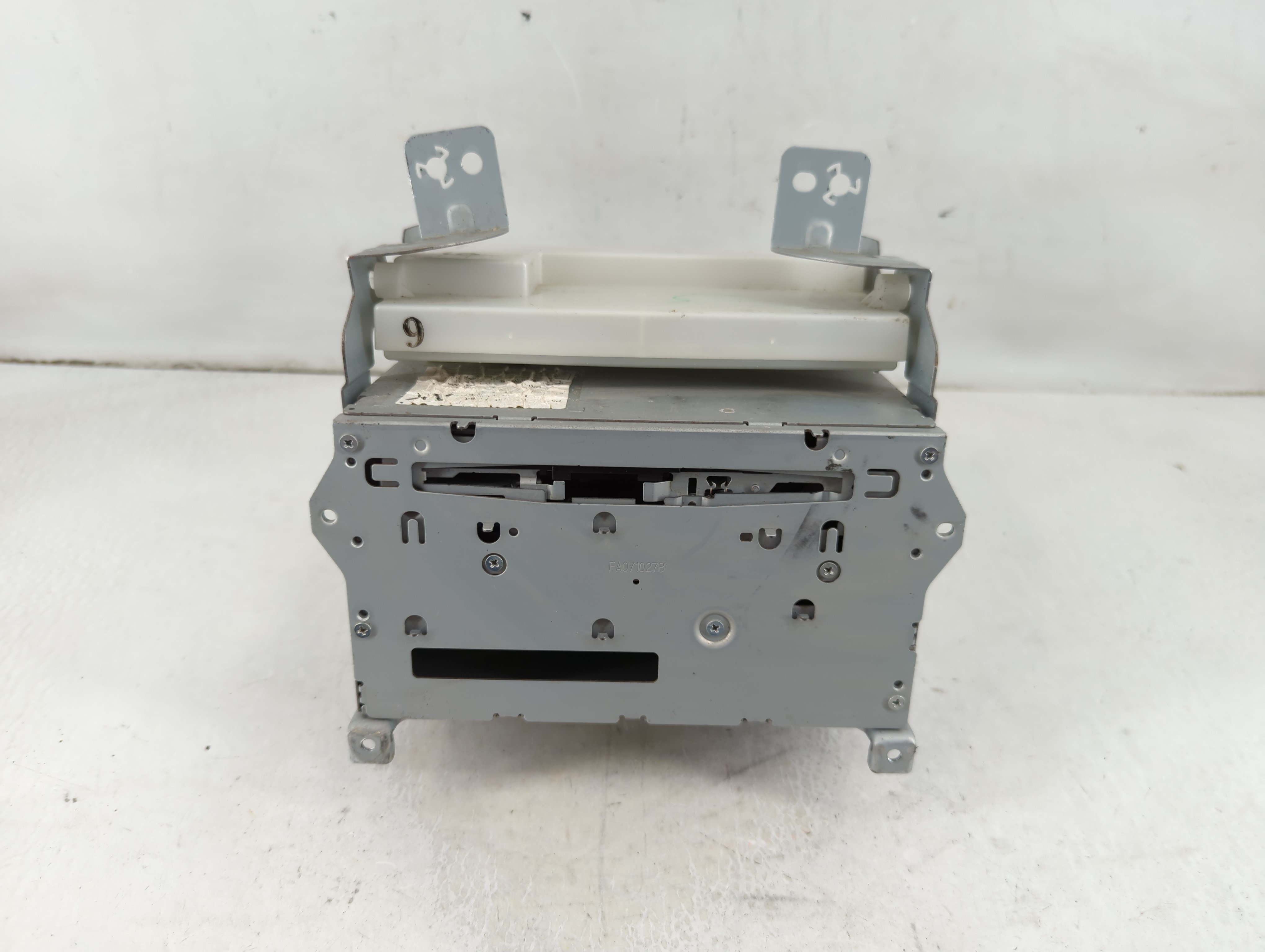 2008-2008 Infiniti G35 Am Fm Cd Player Radio Receiver 1063779 - Oemusedautoparts1.com