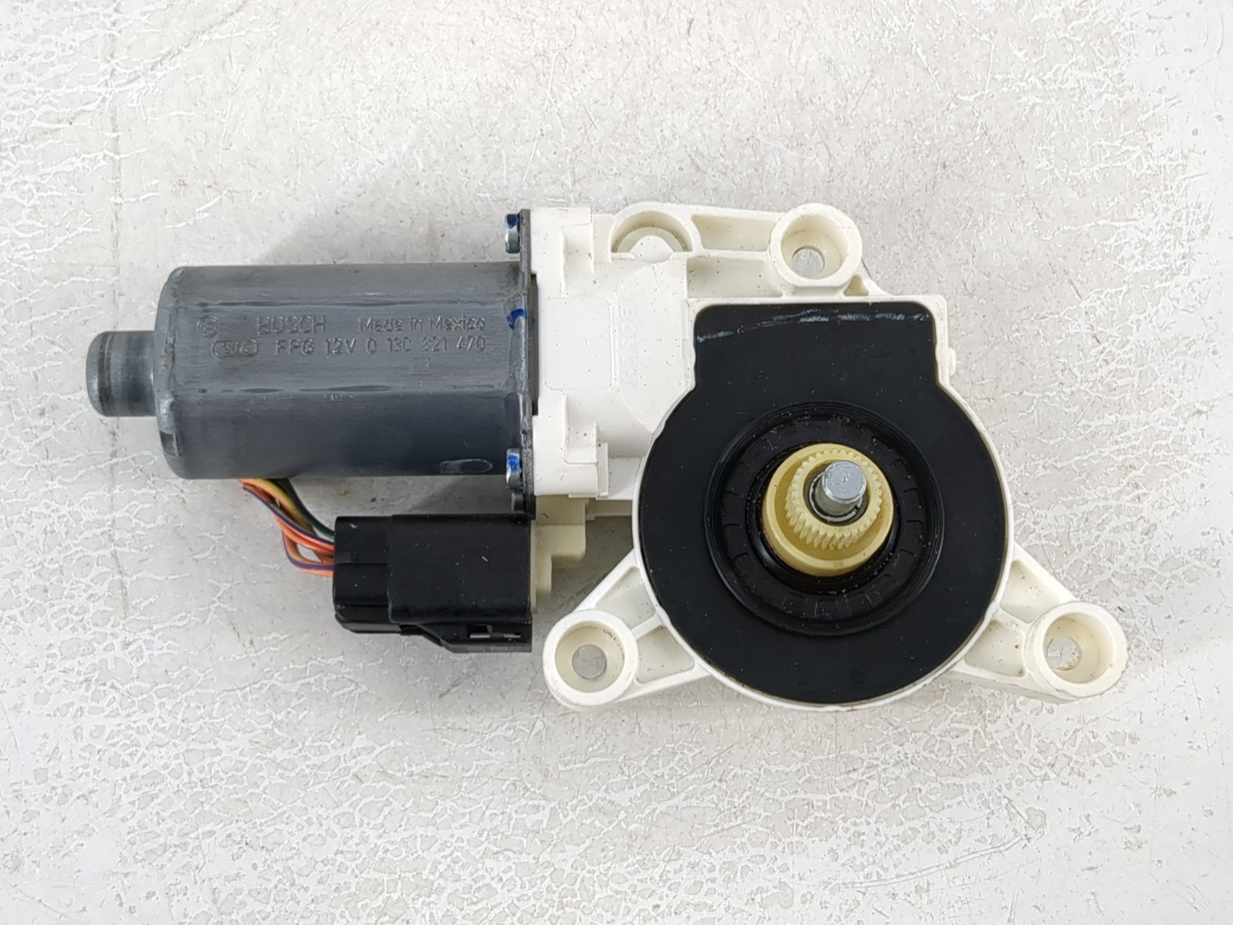 2009-2014 Volkswagen Routan Driver Front Left Power Window Motor 1064059 - Oemusedautoparts1.com