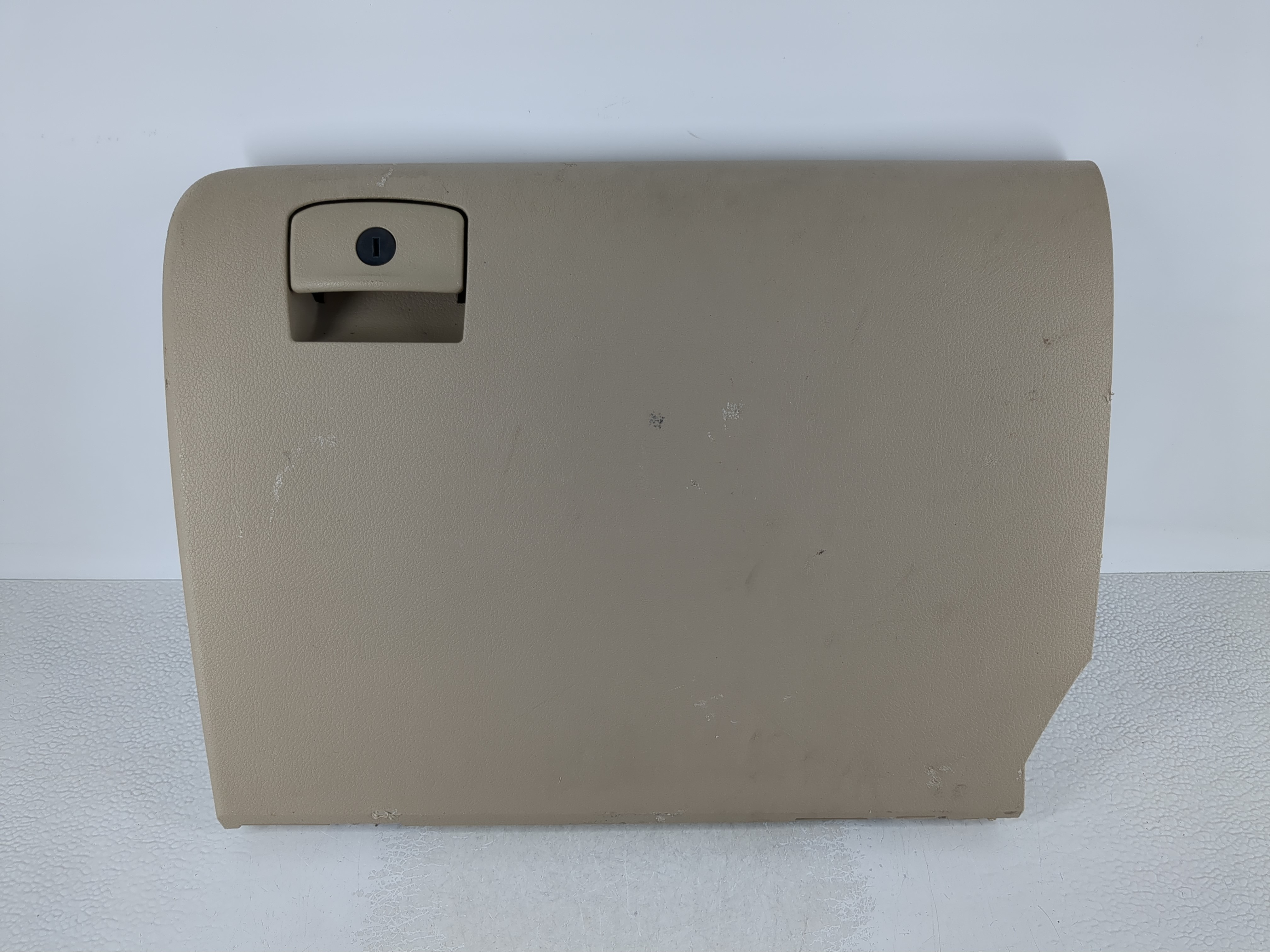 Picture of 2012 Nissan Altima Passenger Glove Box Door Storage Compartment 1064265