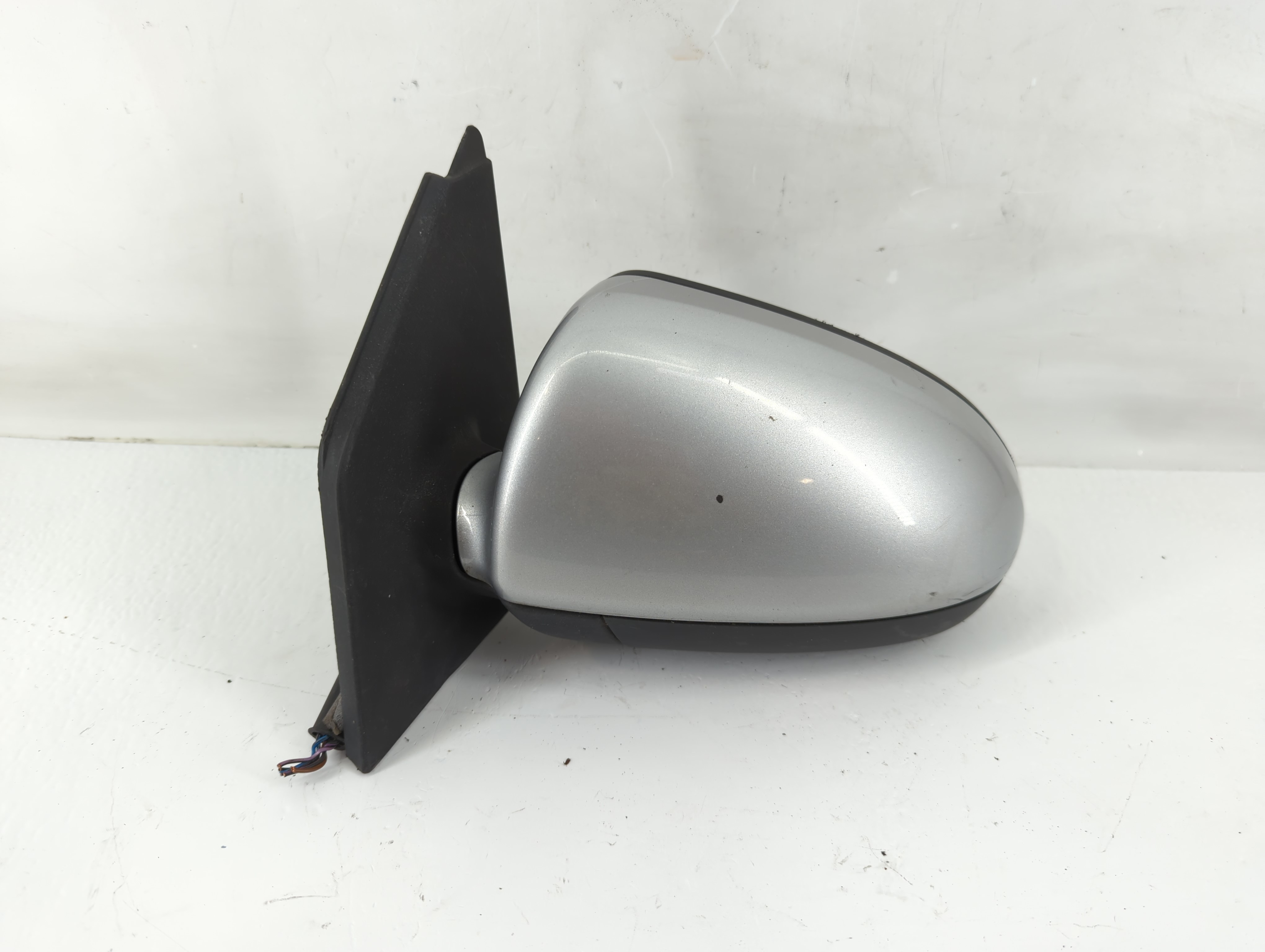 Picture of Smart Smart Driver Left Side View Manual Door Mirror Silver 1064313