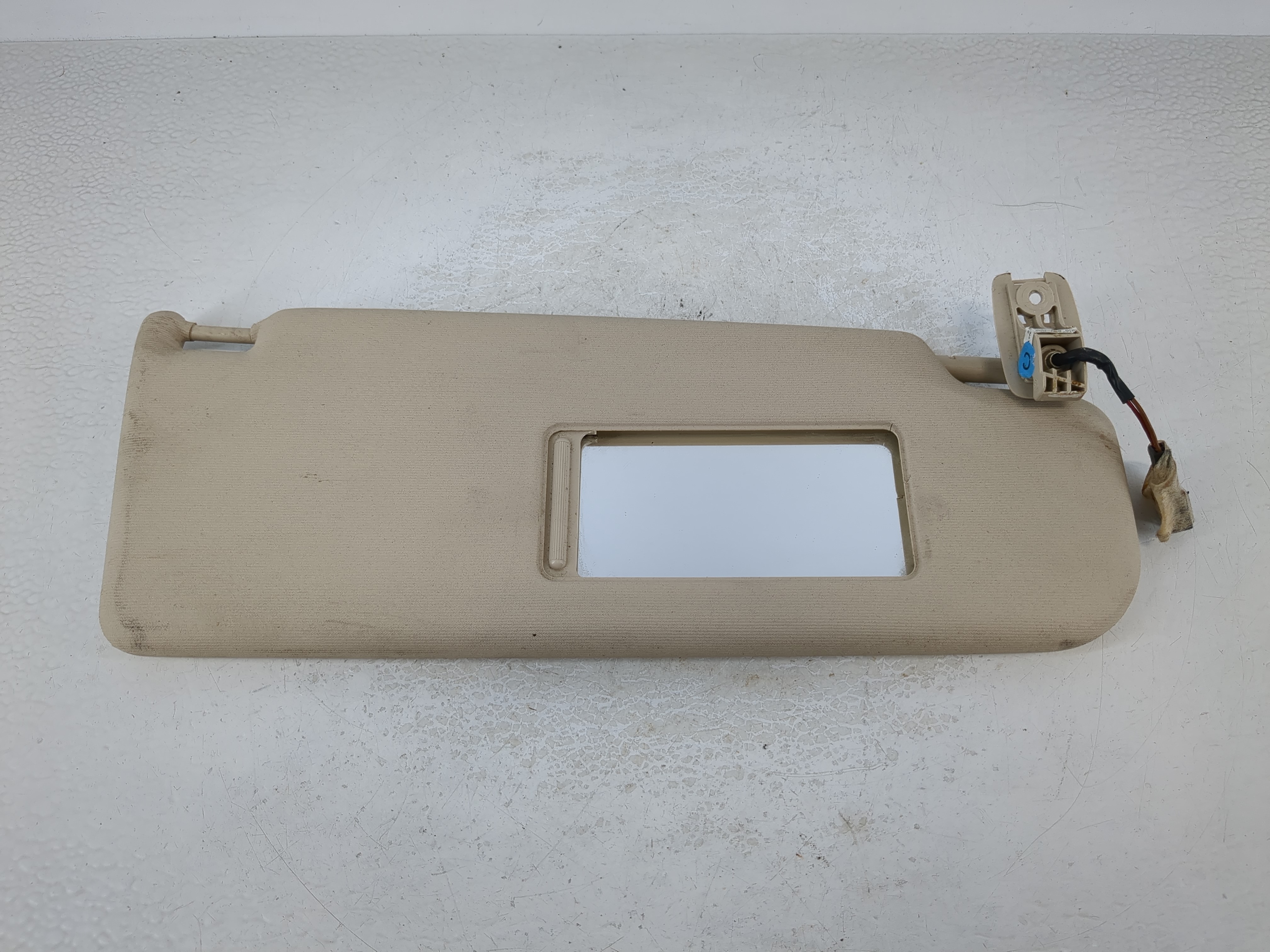 Picture of 2009-2017 Volkswagen Cc Passenger Sun Visor Mirror Right Sunvisor Grey 1064438