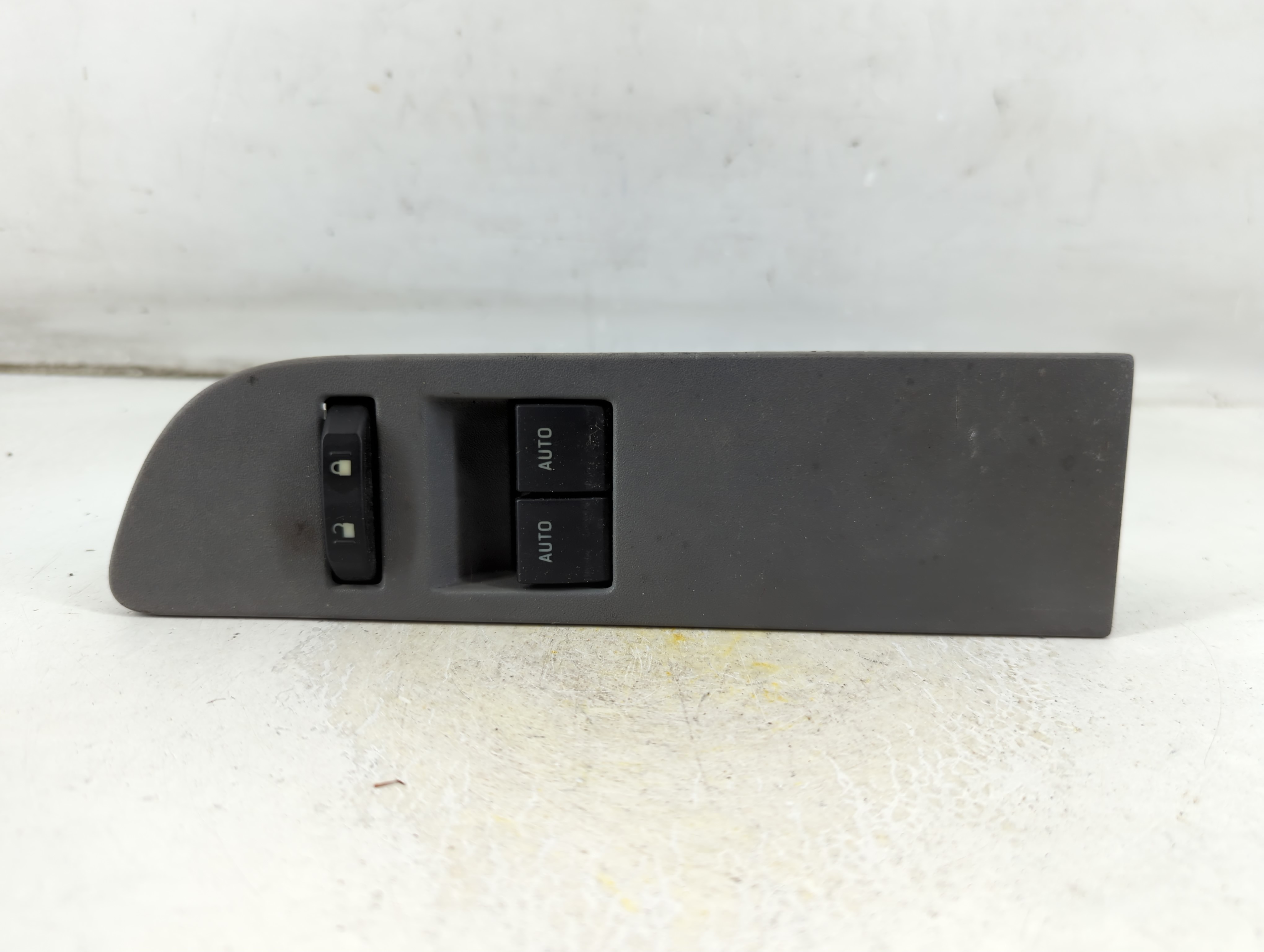 2011-2014 Ford F-150 Driver Left Door Master Power Window Switch 1064573 - Oemusedautoparts1.com