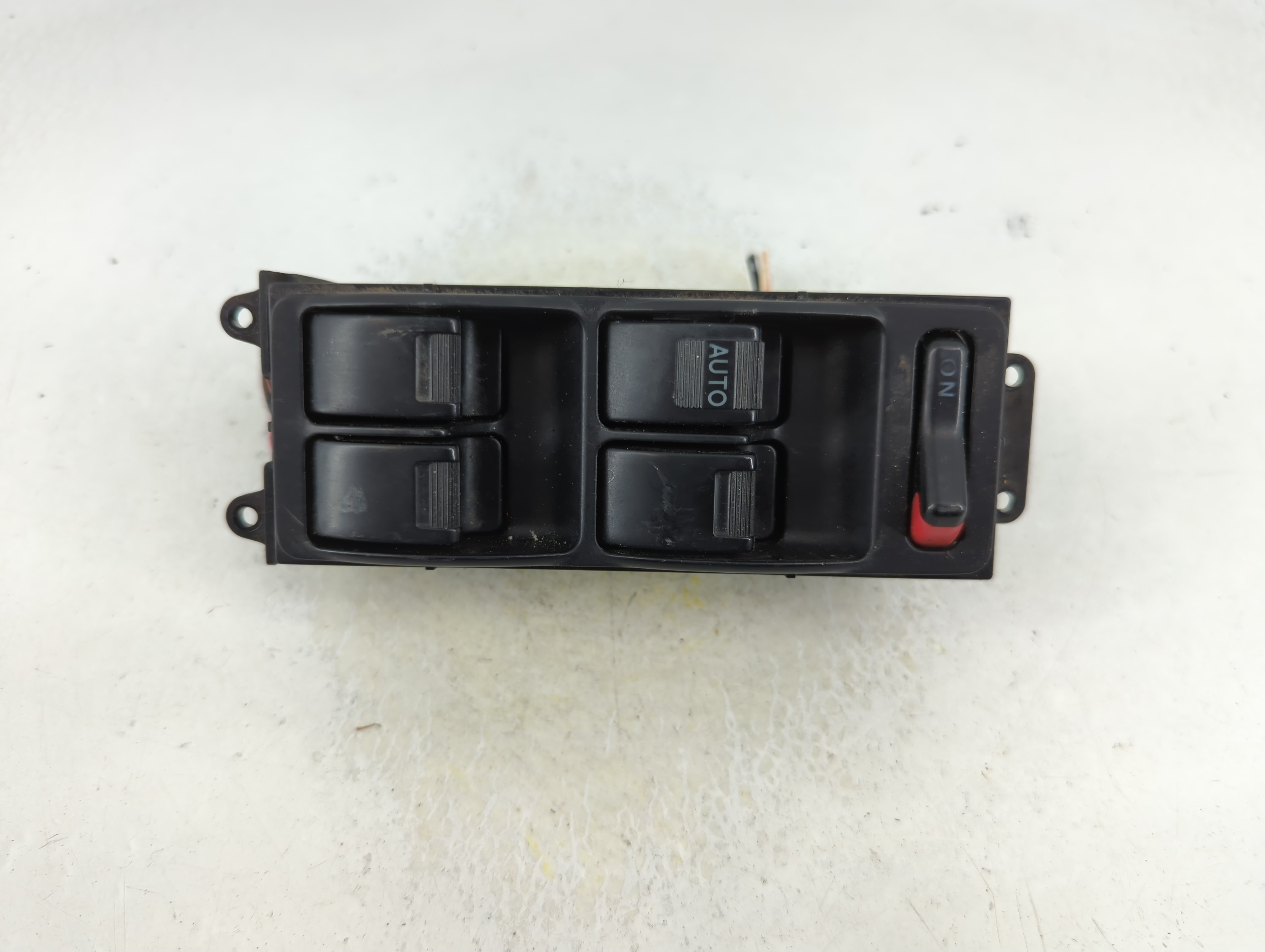 Picture of 1998-2002 Honda Accord Driver Left Door Master Power Window Switch 1064575