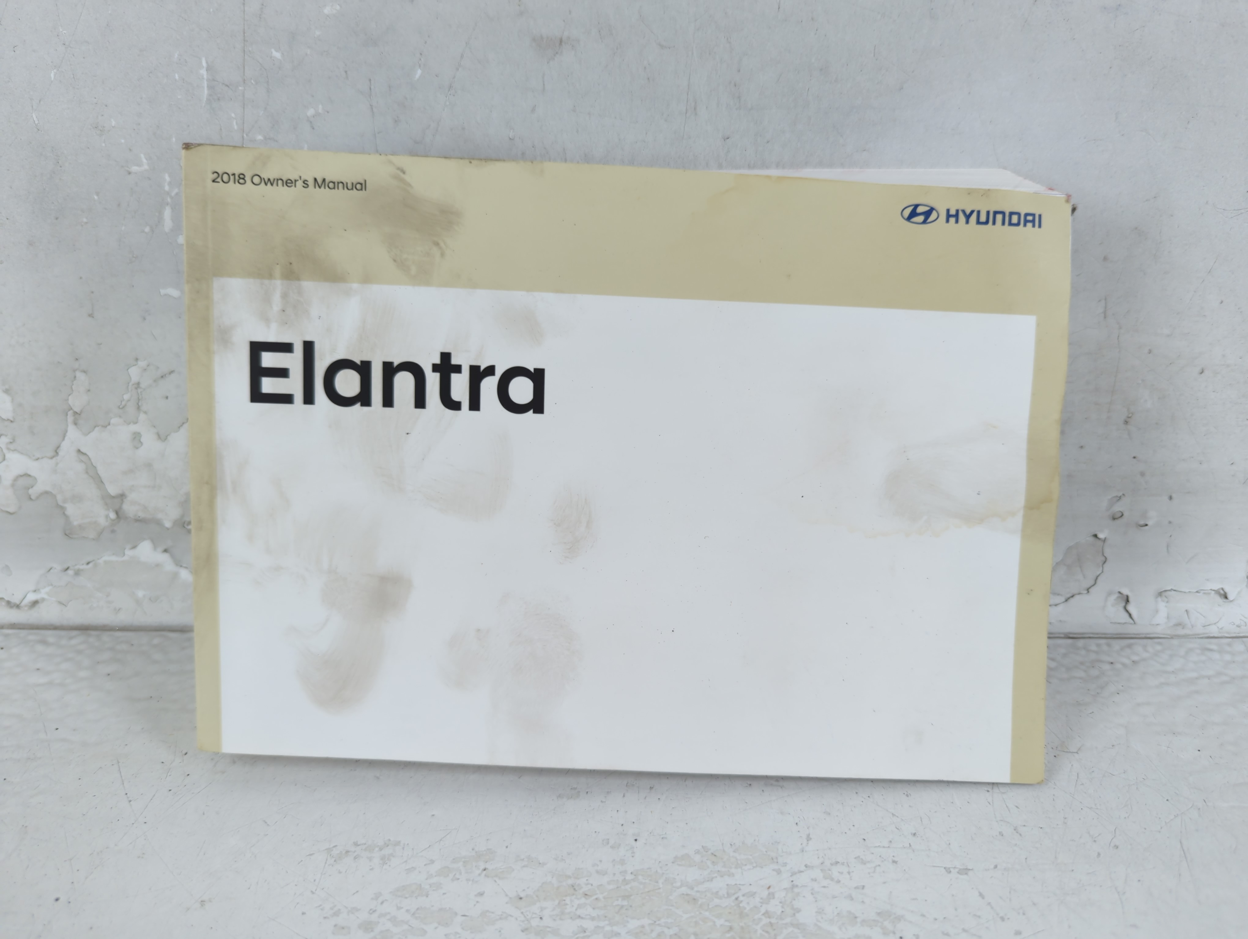 2018 Hyundai Elantra Owners Manual Book Guide 1064583 - Oemusedautoparts1.com
