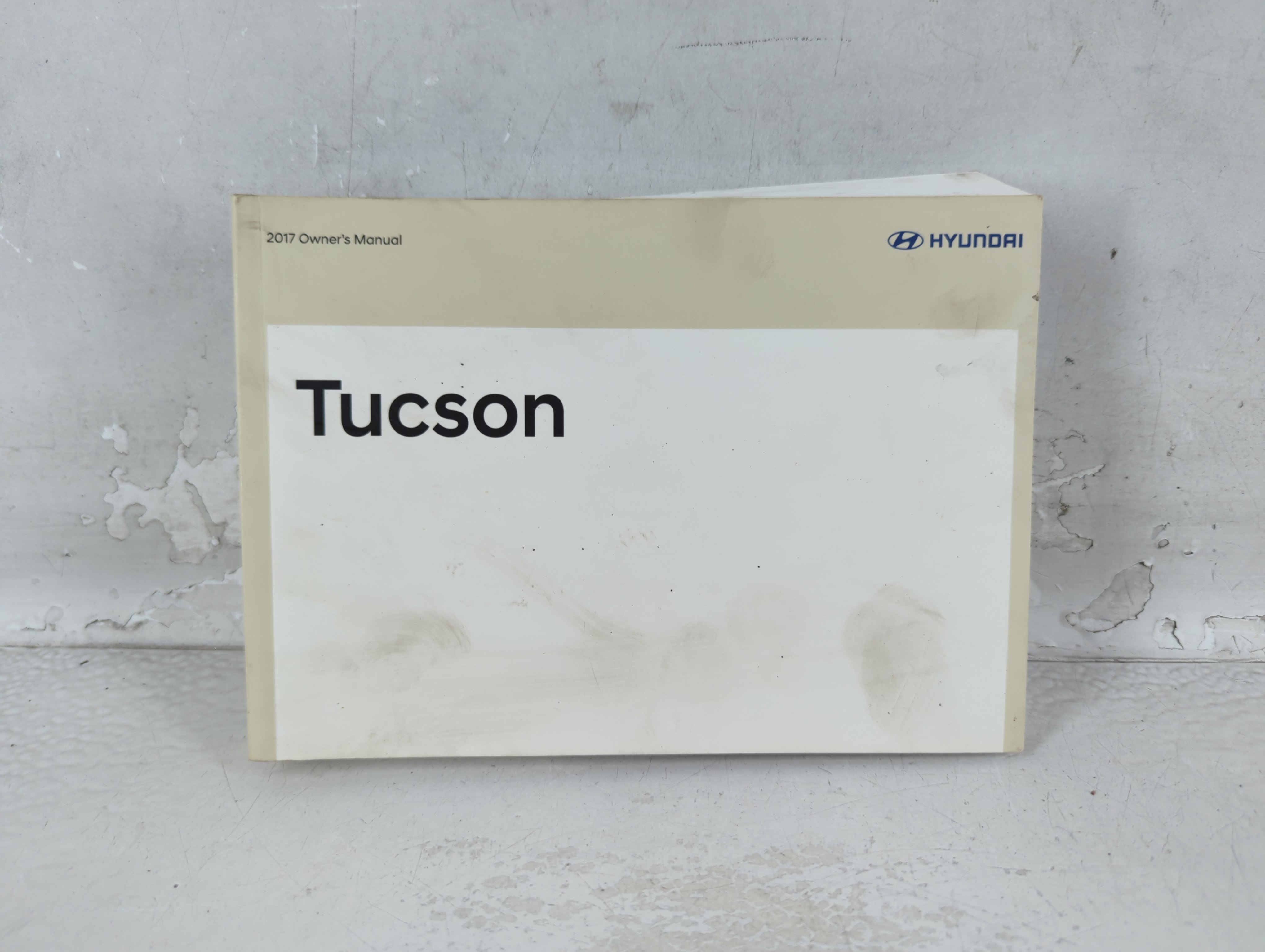 Picture of 2017 Hyundai Tucson Owners Manual Book Guide 1064599