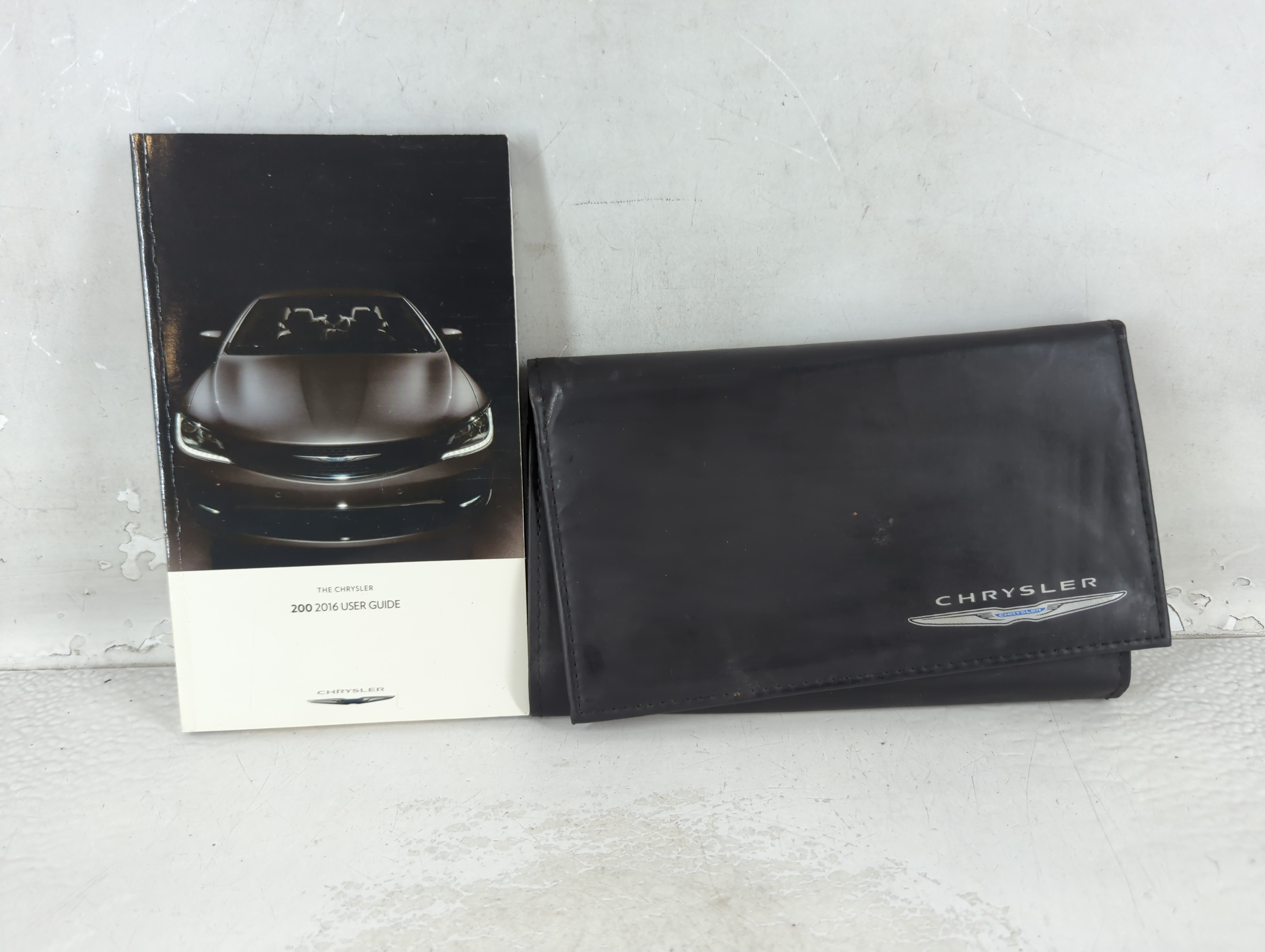 2016 Chrysler 200 Owners Manual Book Guide 1064600 - Oemusedautoparts1.com
