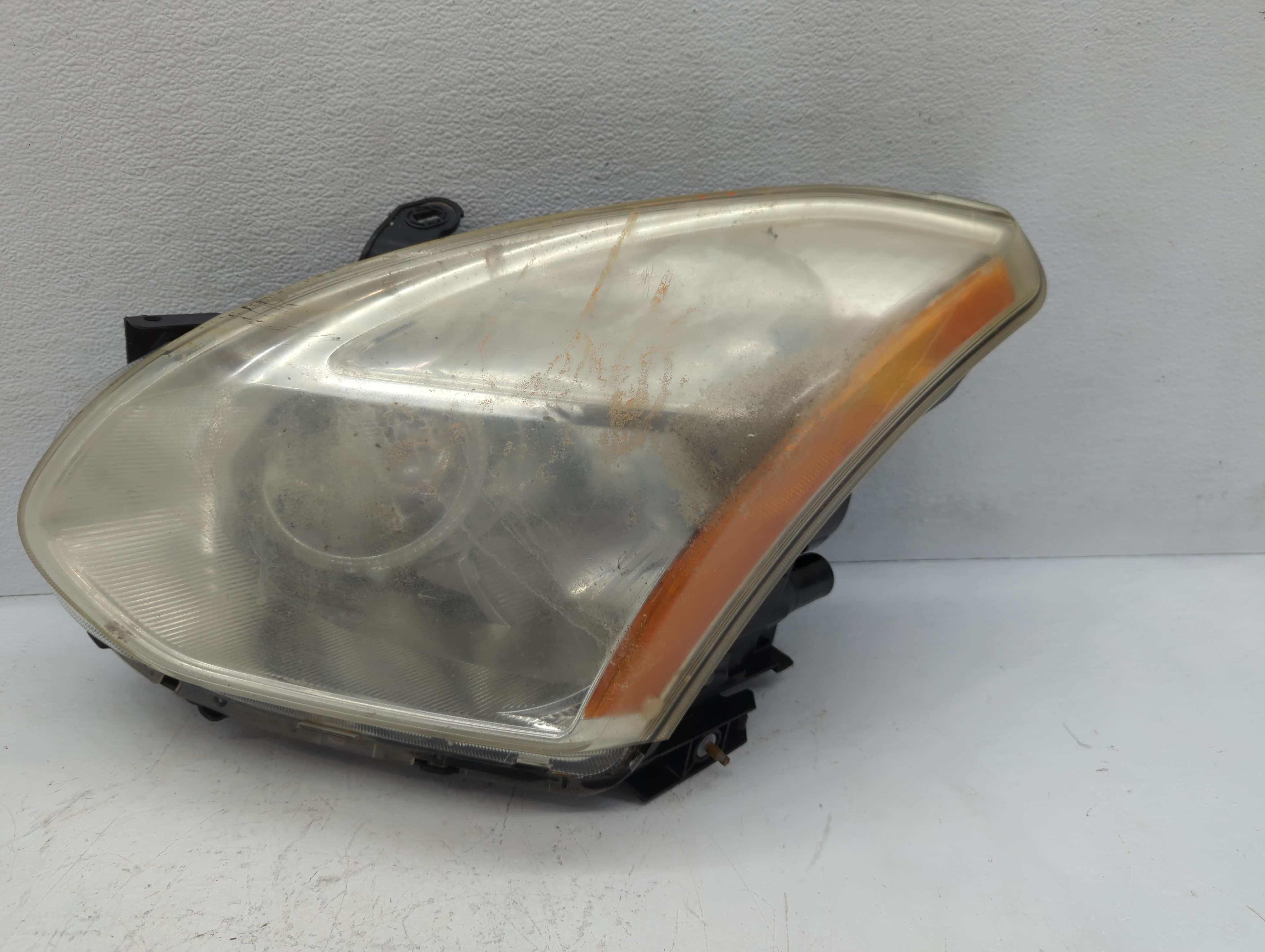Picture of 2008-2010 Nissan Rogue Driver Left Oem Head Light Headlight Lamp 1064815