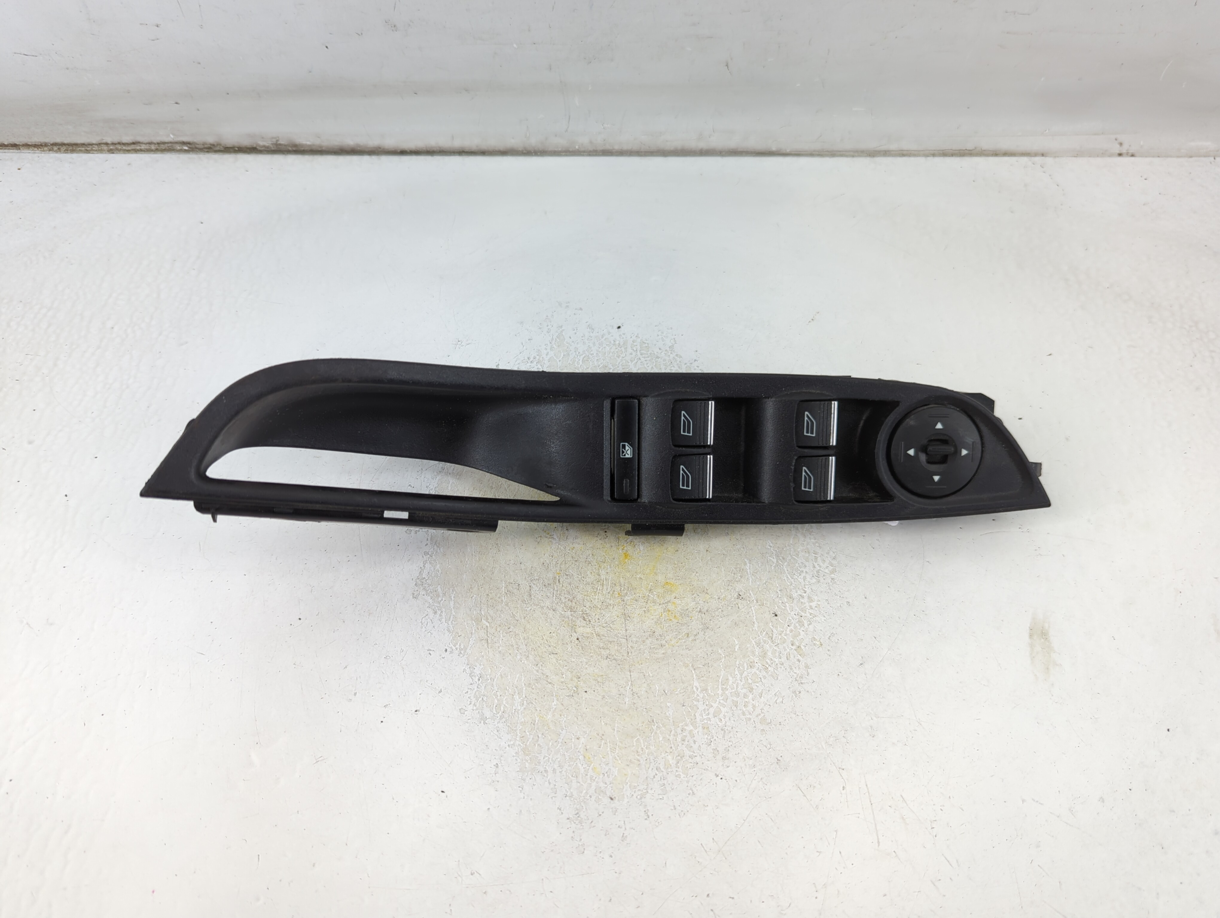 2012-2018 Ford Focus Driver Left Door Master Power Window Switch 1064997 - Oemusedautoparts1.com