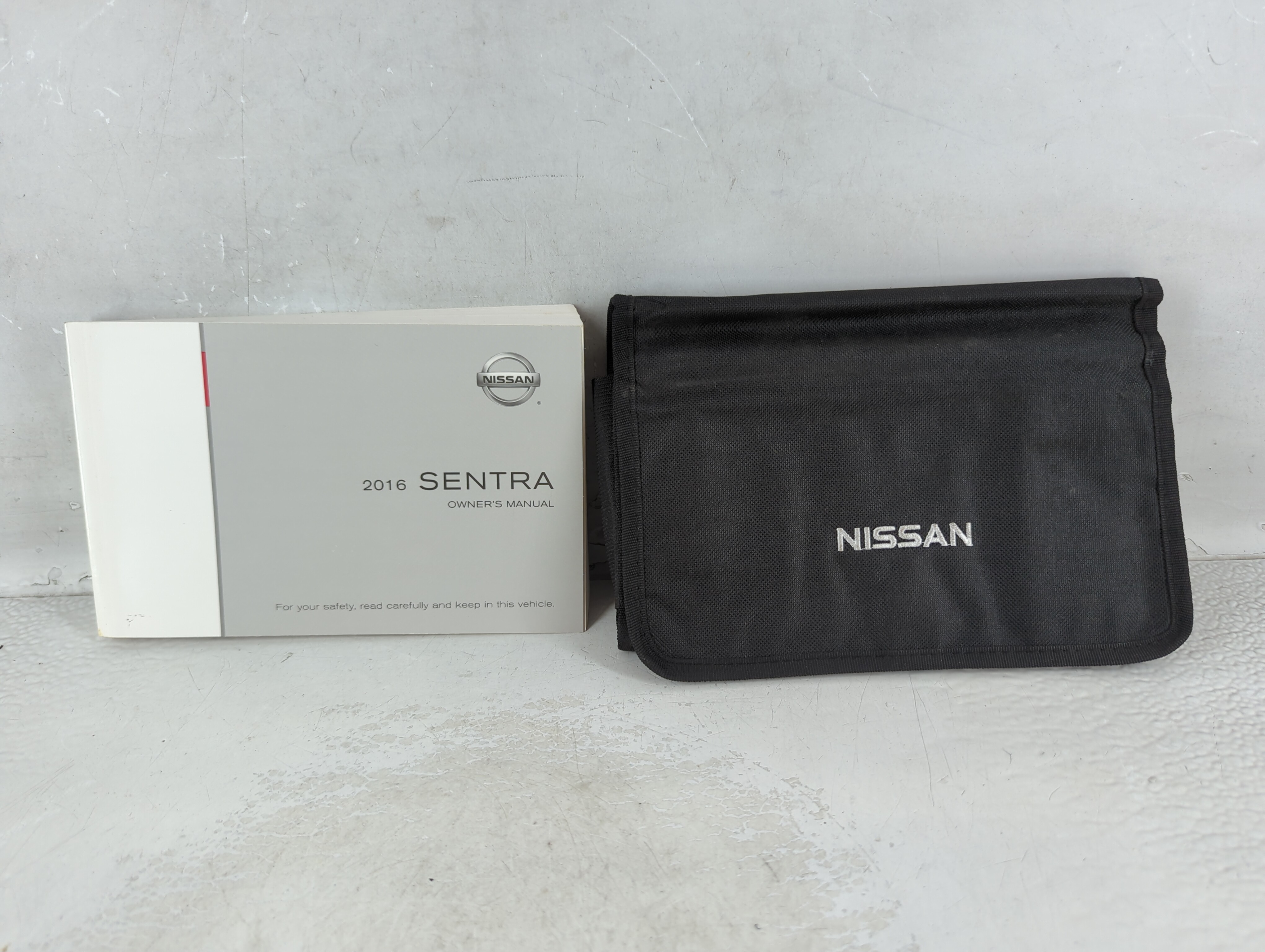 2016 Nissan Sentra Owners Manual Book Guide 1065030 - Oemusedautoparts1.com