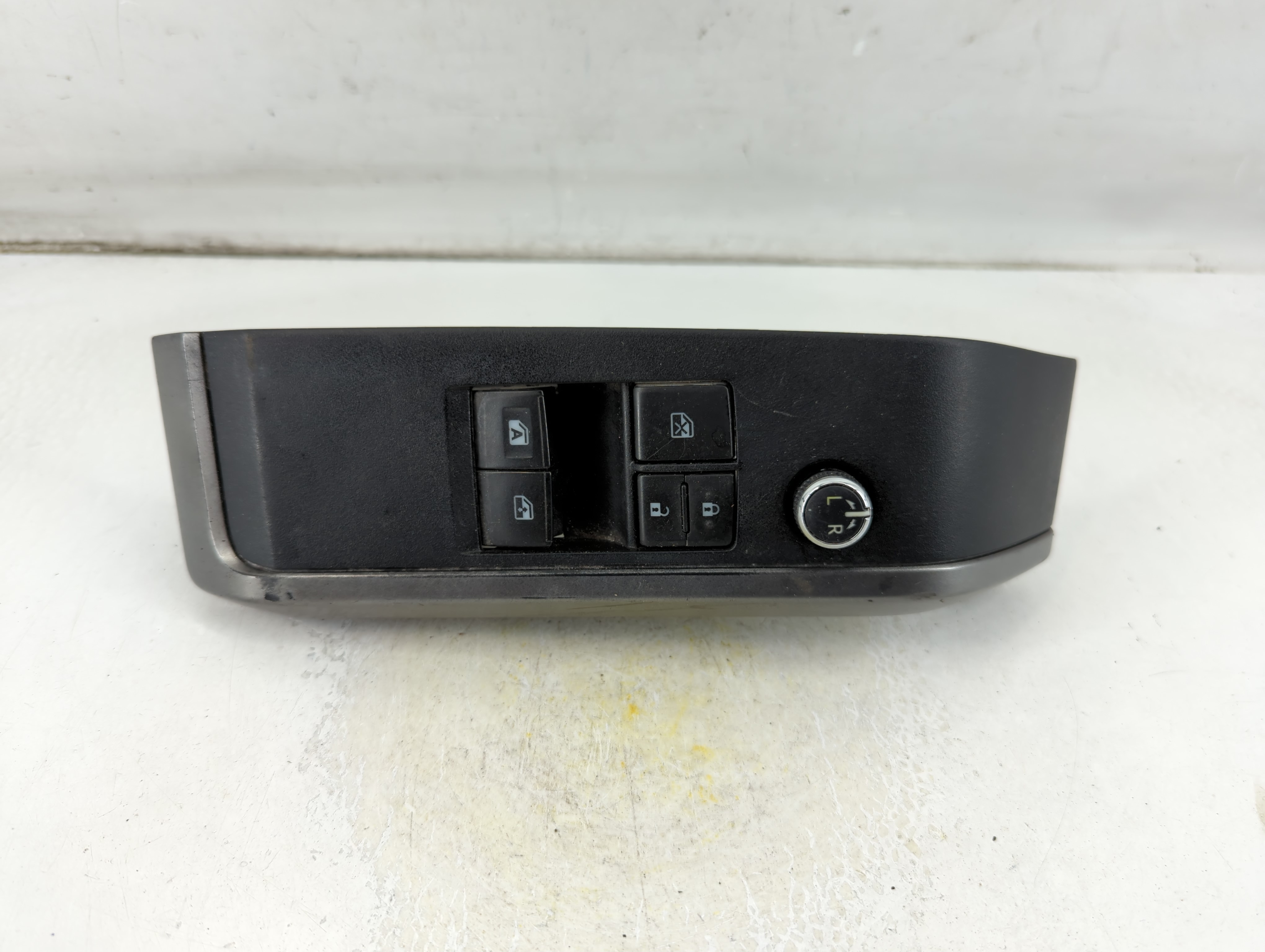 2016-2022 Toyota Tacoma Driver Left Door Master Power Window Switch 1065057 - Oemusedautoparts1.com