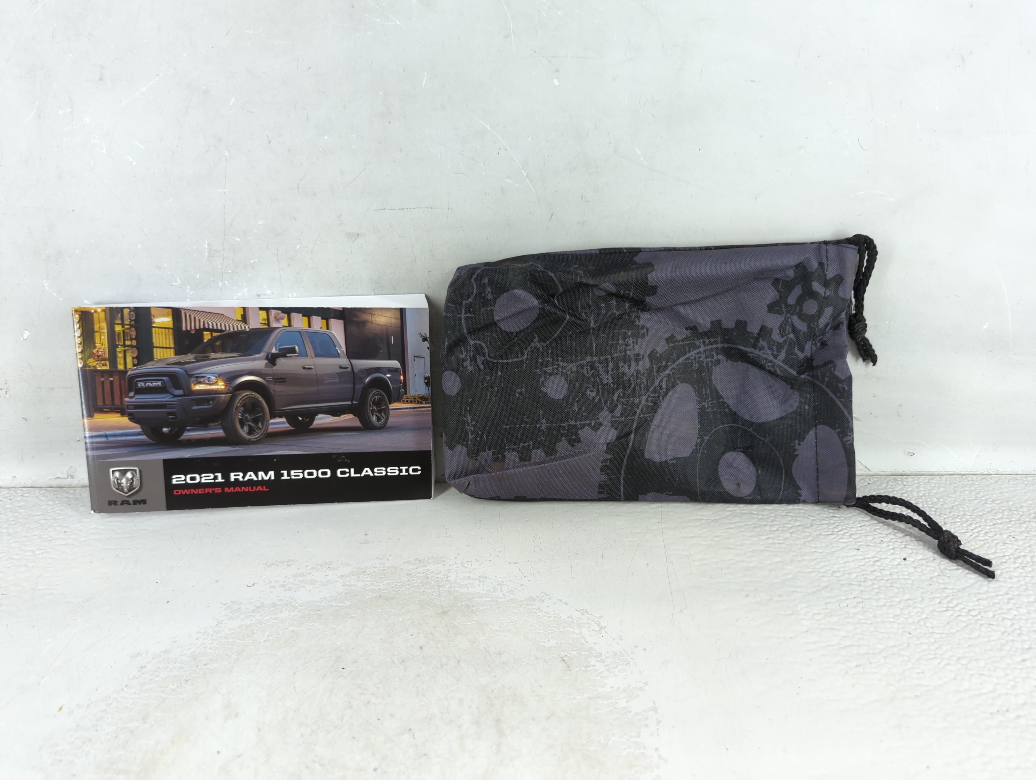 Picture of 2021 Dodge Ram 1500 Owners Manual Book Guide 1065066