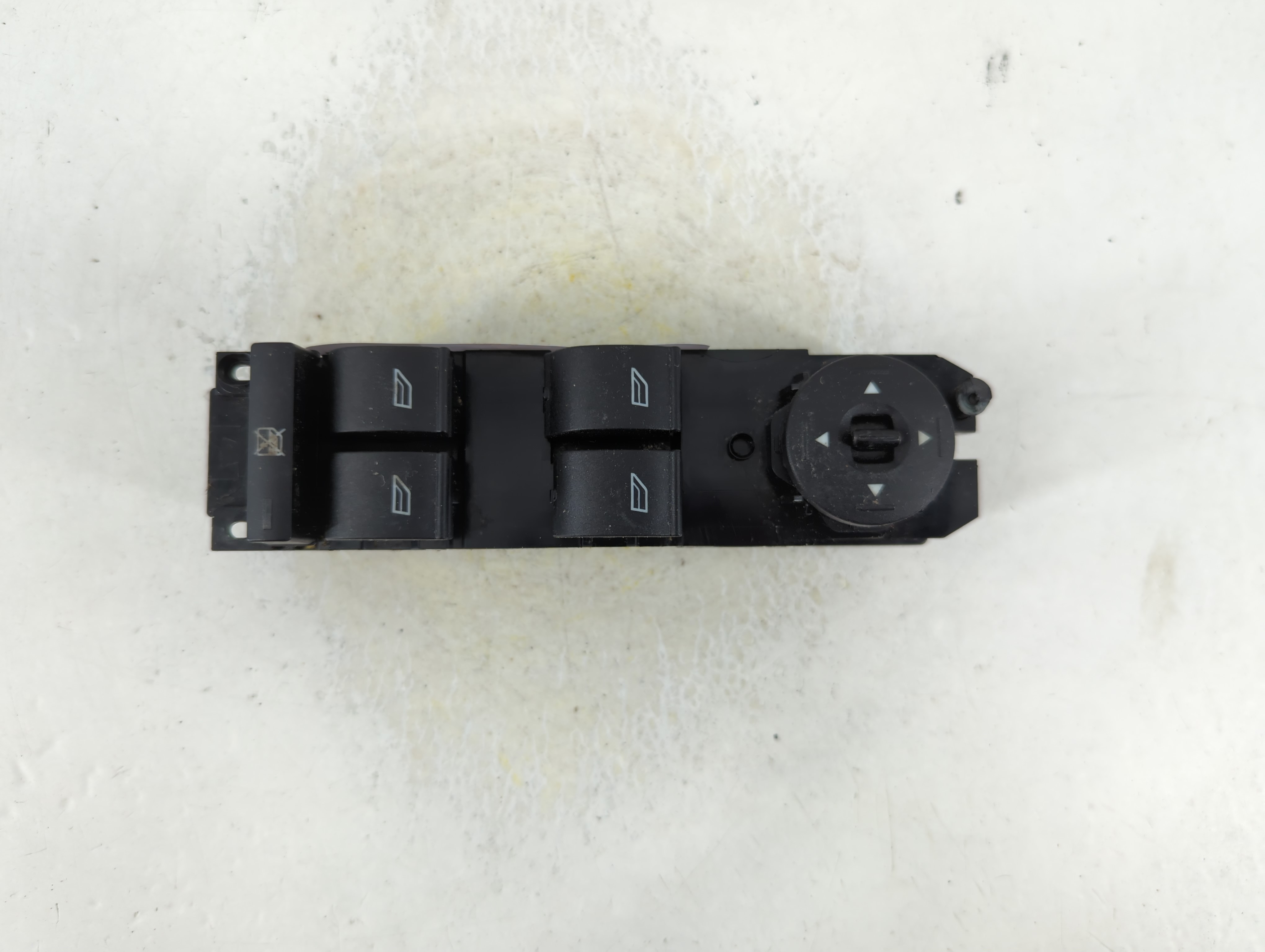 2015-2018 Ford Focus Driver Left Door Master Power Window Switch 1065112 - Oemusedautoparts1.com