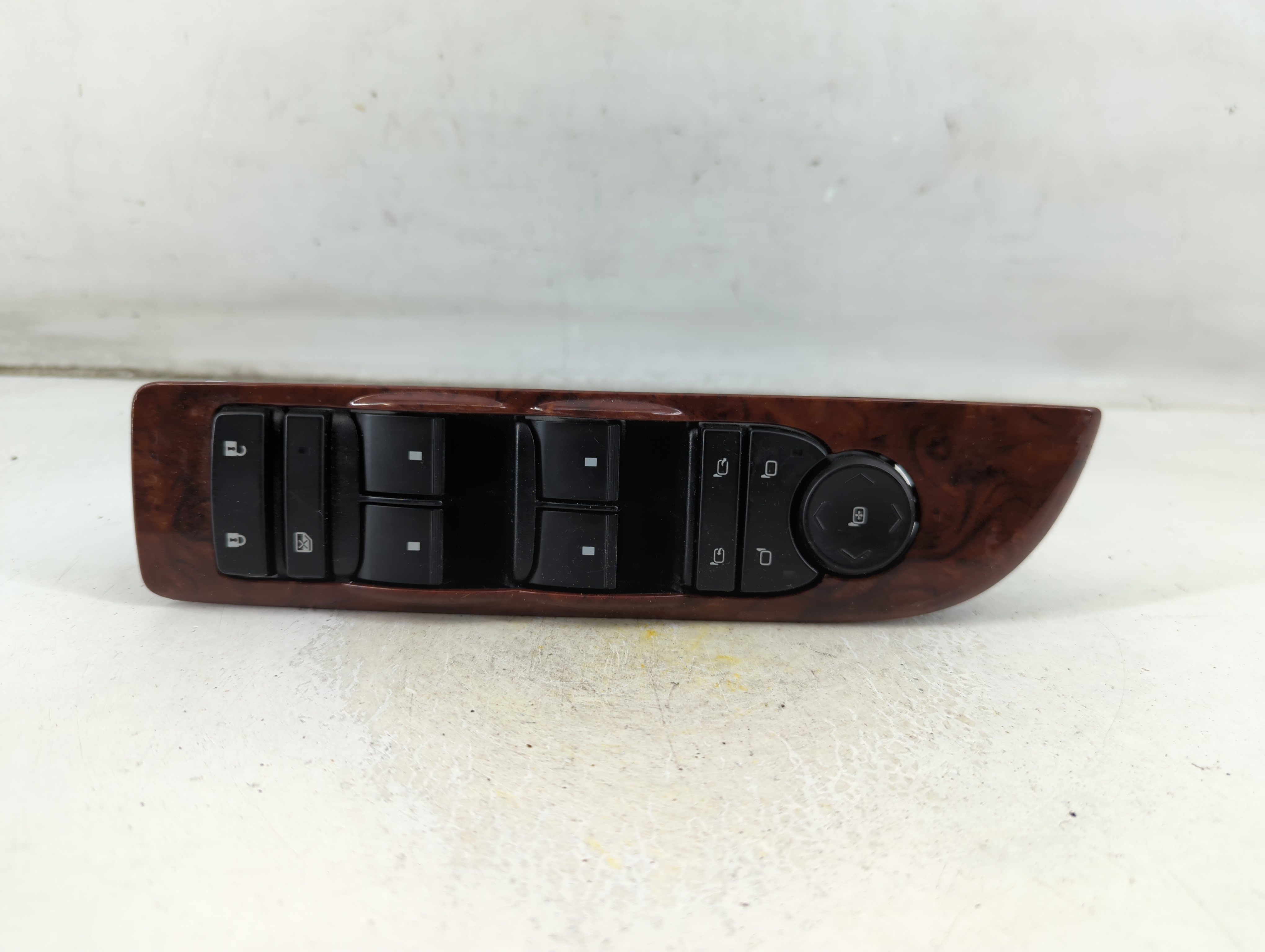 2012 Chevrolet Suburban 1500 Driver Left Door Master Power Window Switch 1065116 - Oemusedautoparts1.com