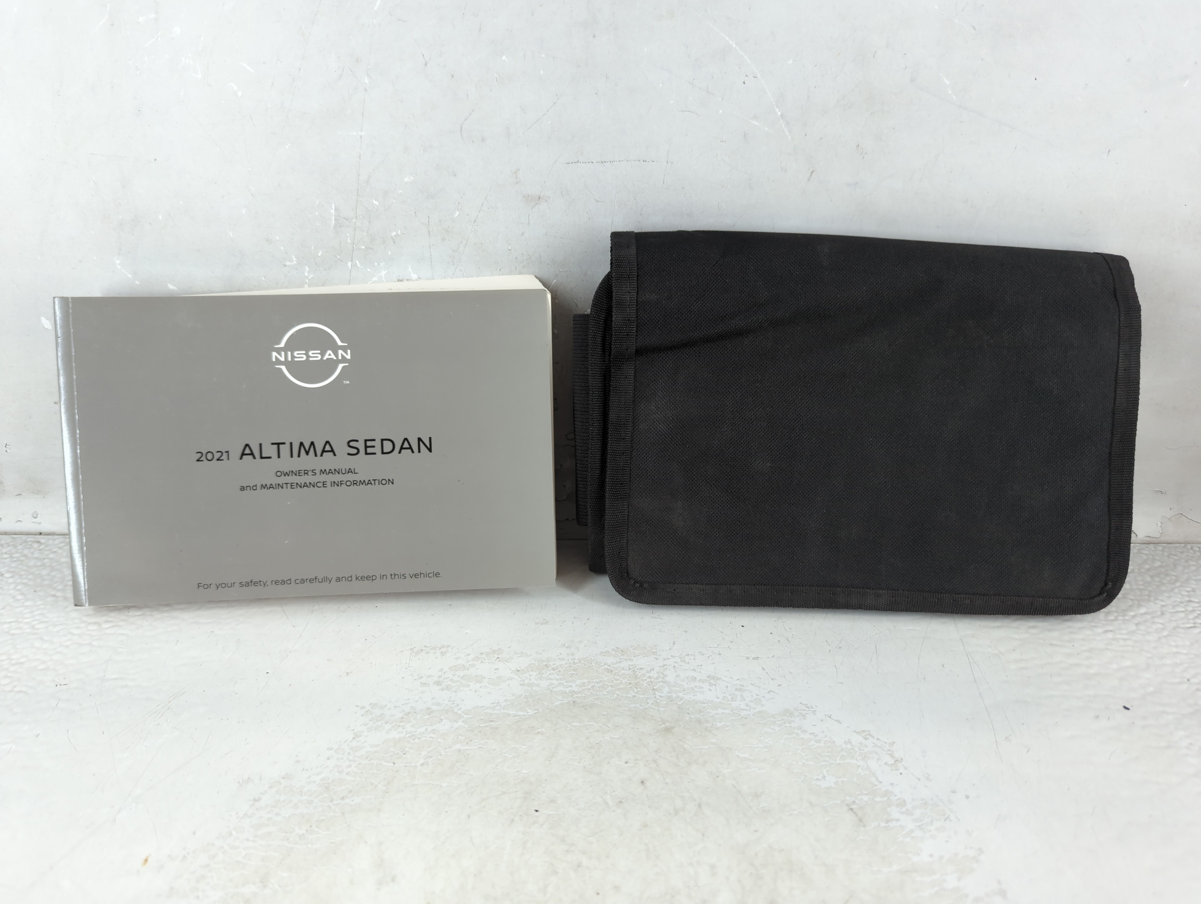 2021 Nissan Altima Owners Manual Book Guide 1065138 - Oemusedautoparts1.com