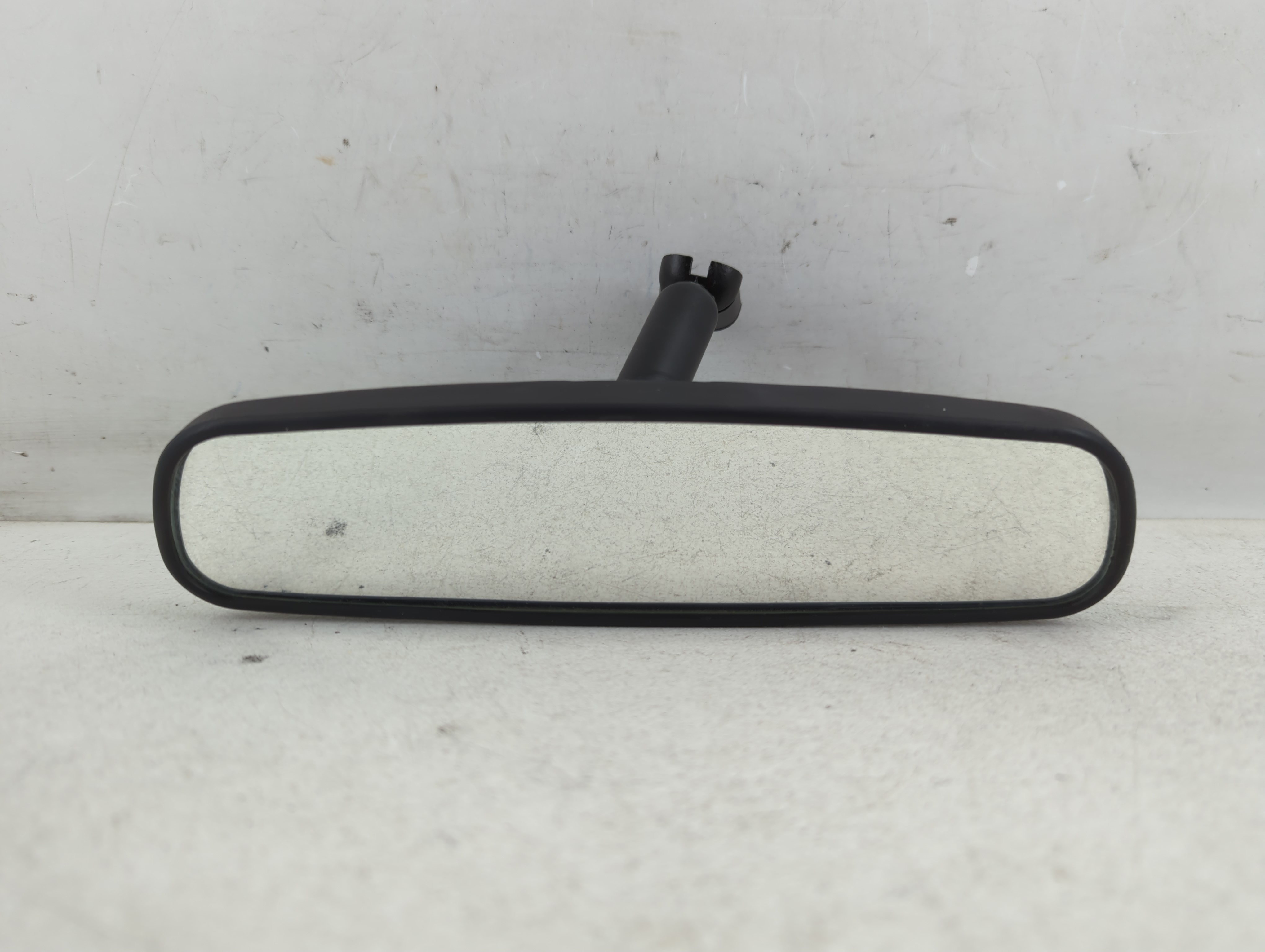 2017-2019 Ford Escape Interior Rear View Mirror Oem 1065181 - Oemusedautoparts1.com