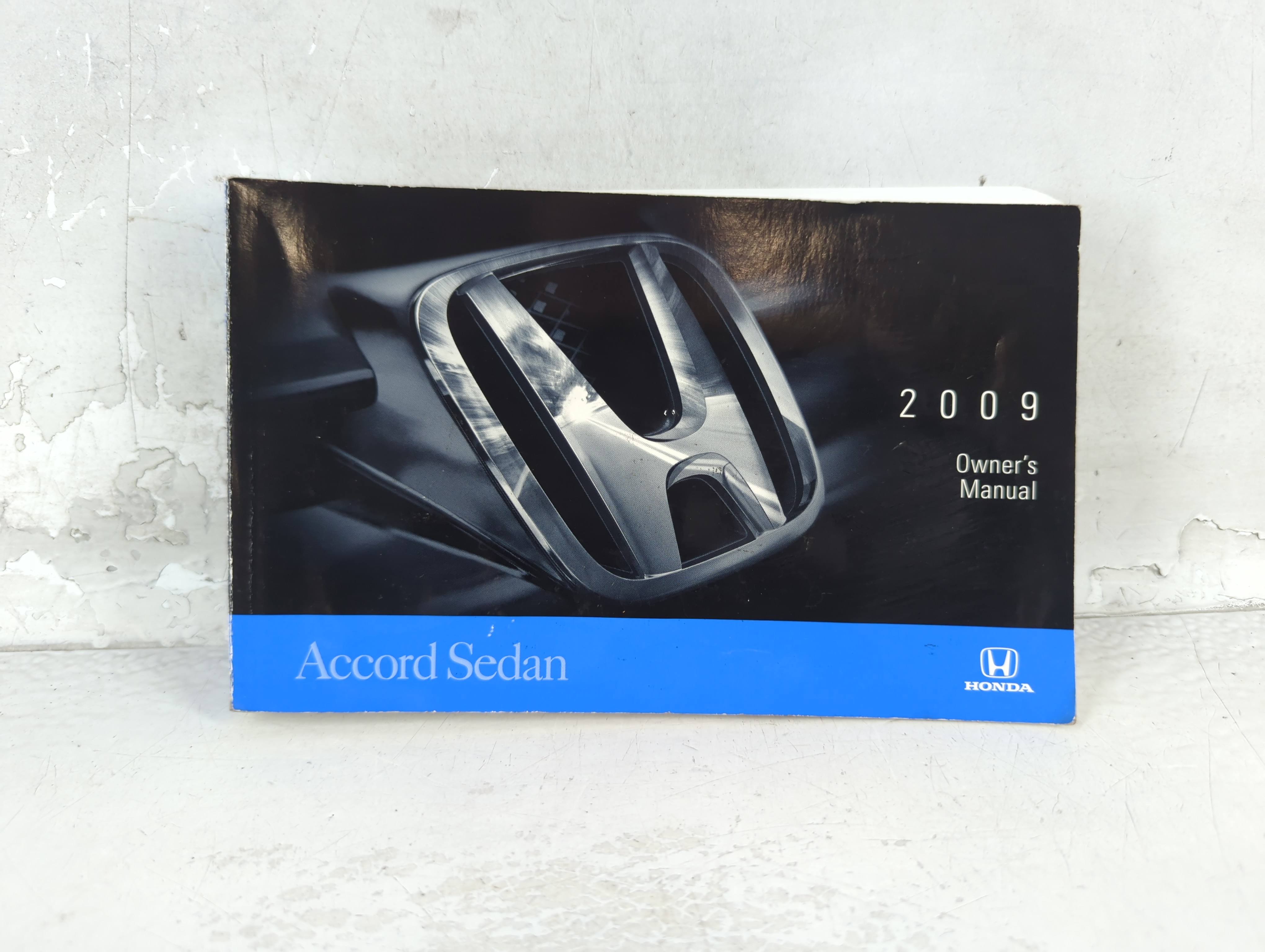 Picture of 2009 Honda Accord Owners Manual Book Guide 1065199