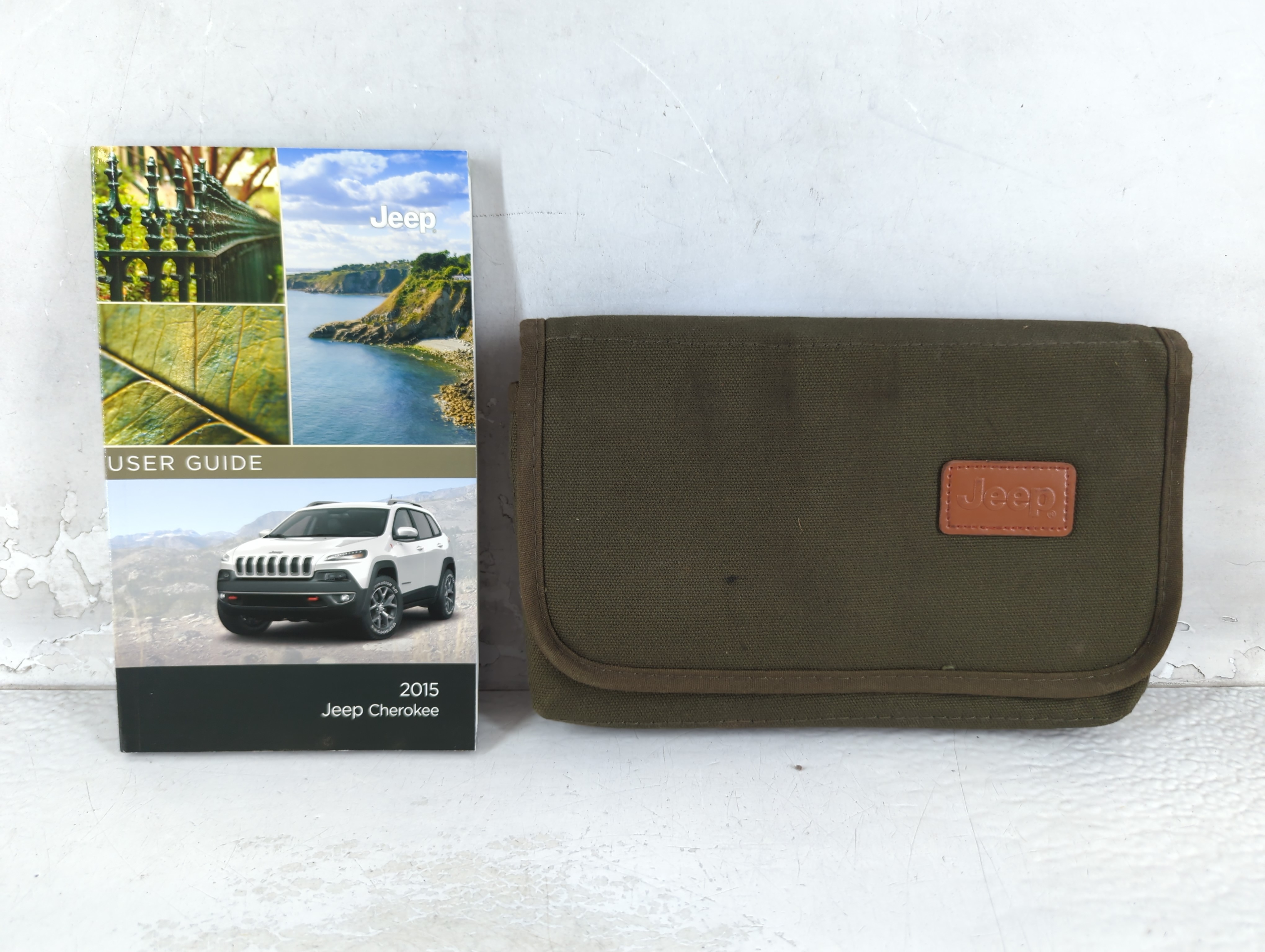 2015 Jeep Cherokee Owners Manual Book Guide 1065202 - Oemusedautoparts1.com