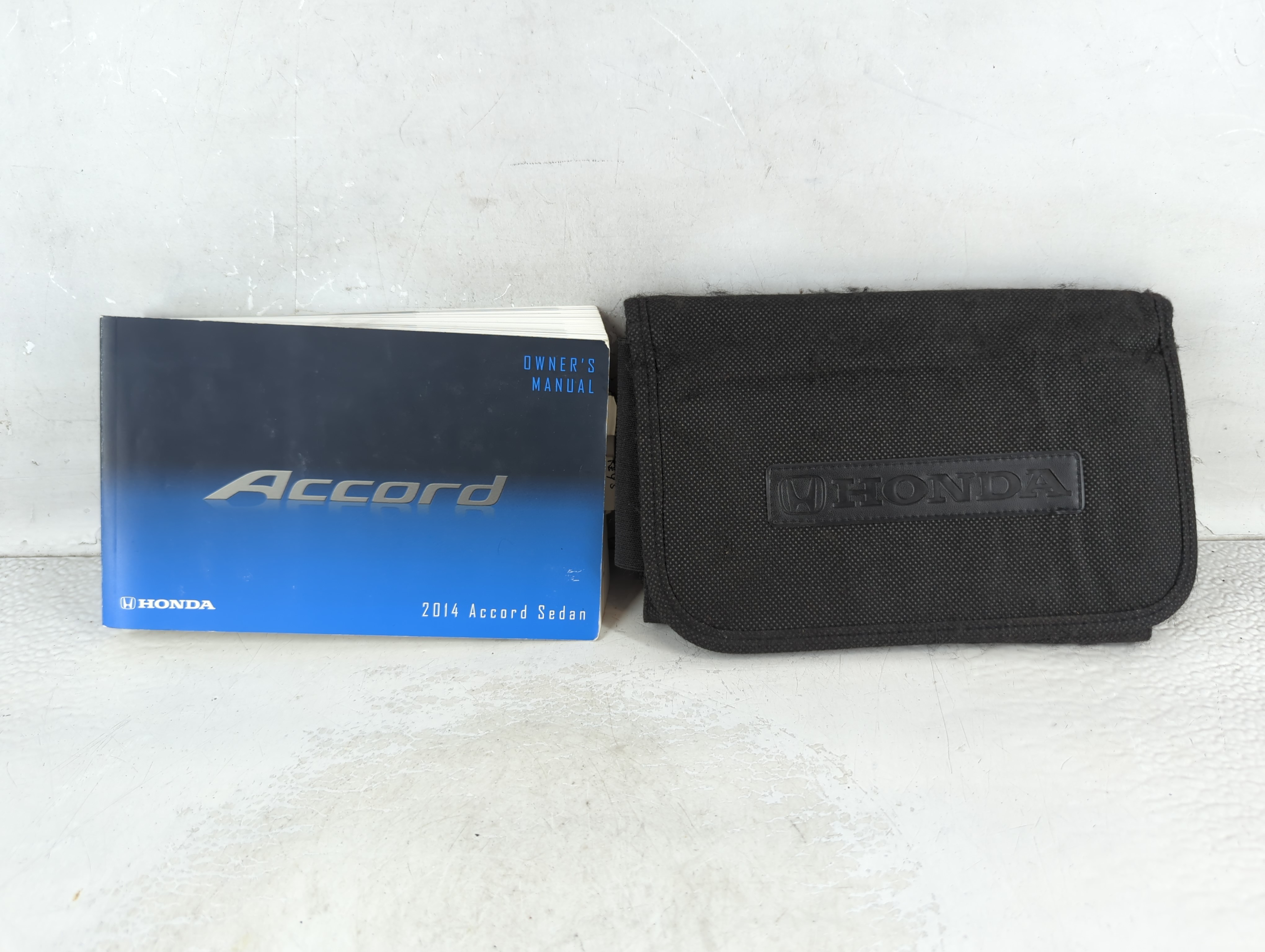 2014 Honda Accord Owners Manual Book Guide 1065216 - Oemusedautoparts1.com