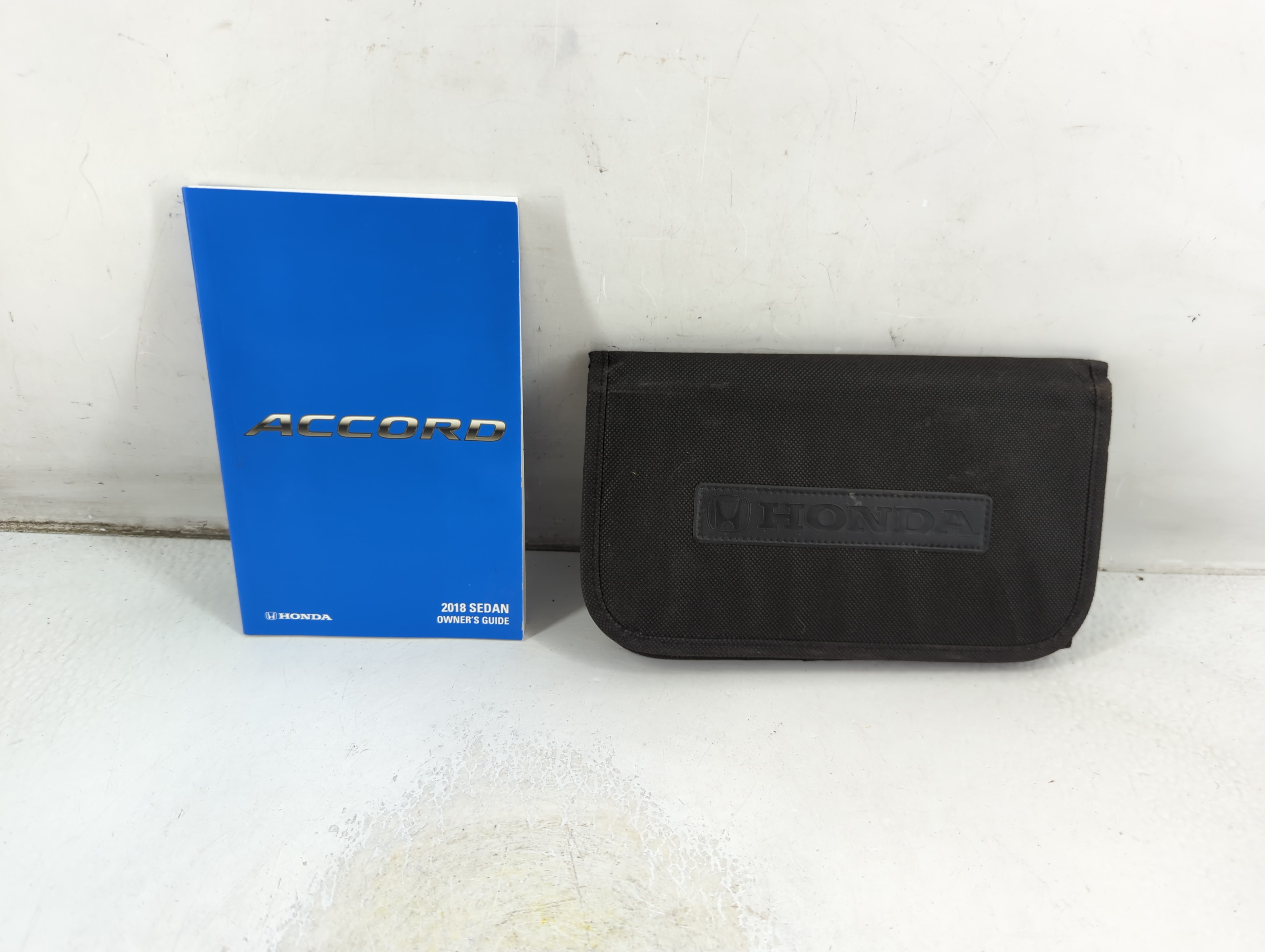 2018 Honda Accord Owners Manual Book Guide 1065245 - Oemusedautoparts1.com