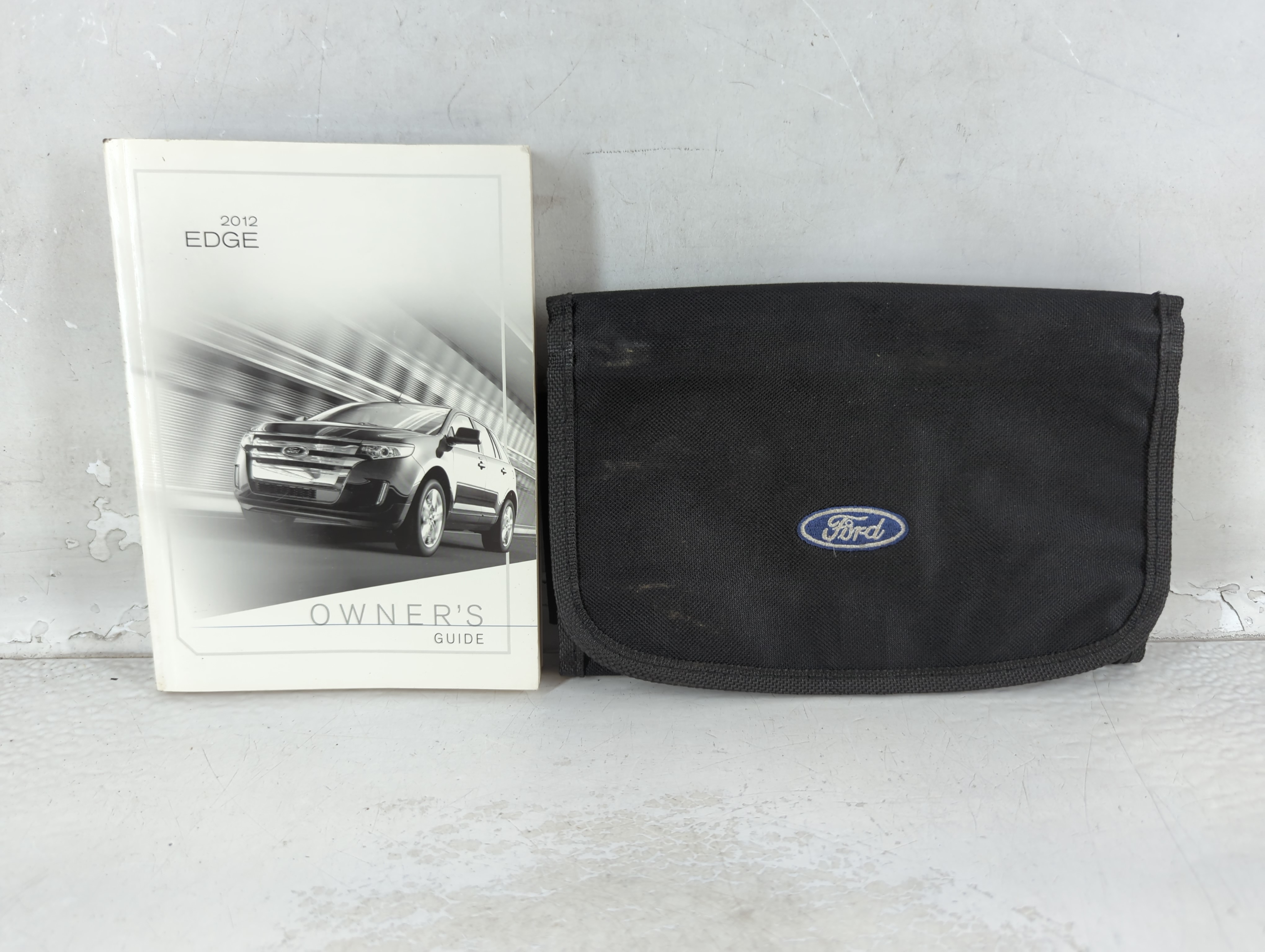 Picture of 2012 Ford Edge Owners Manual Book Guide 1065256