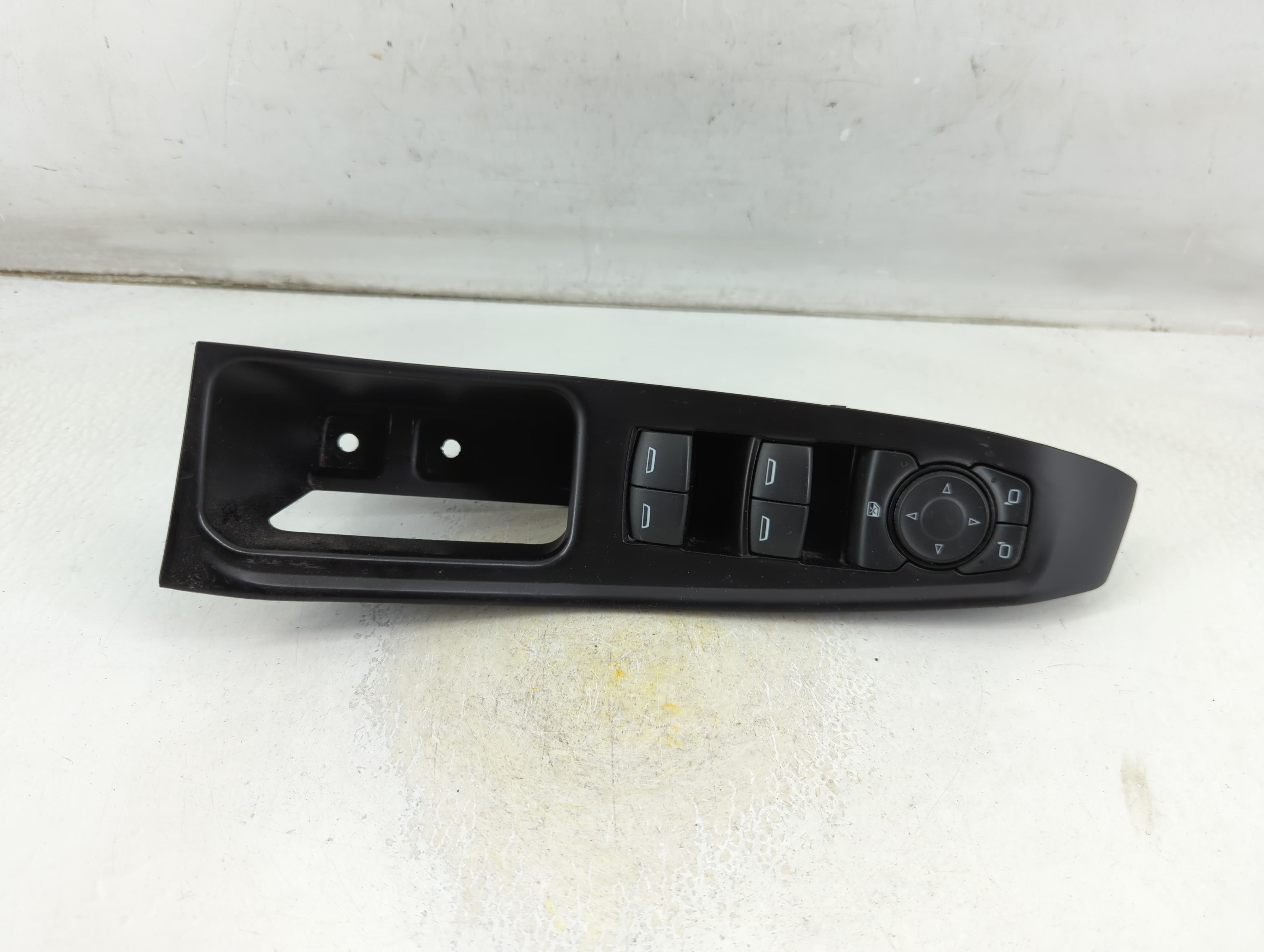 2018-2022 Chevrolet Traverse Driver Left Door Master Power Window Switch 1065321 - Oemusedautoparts1.com