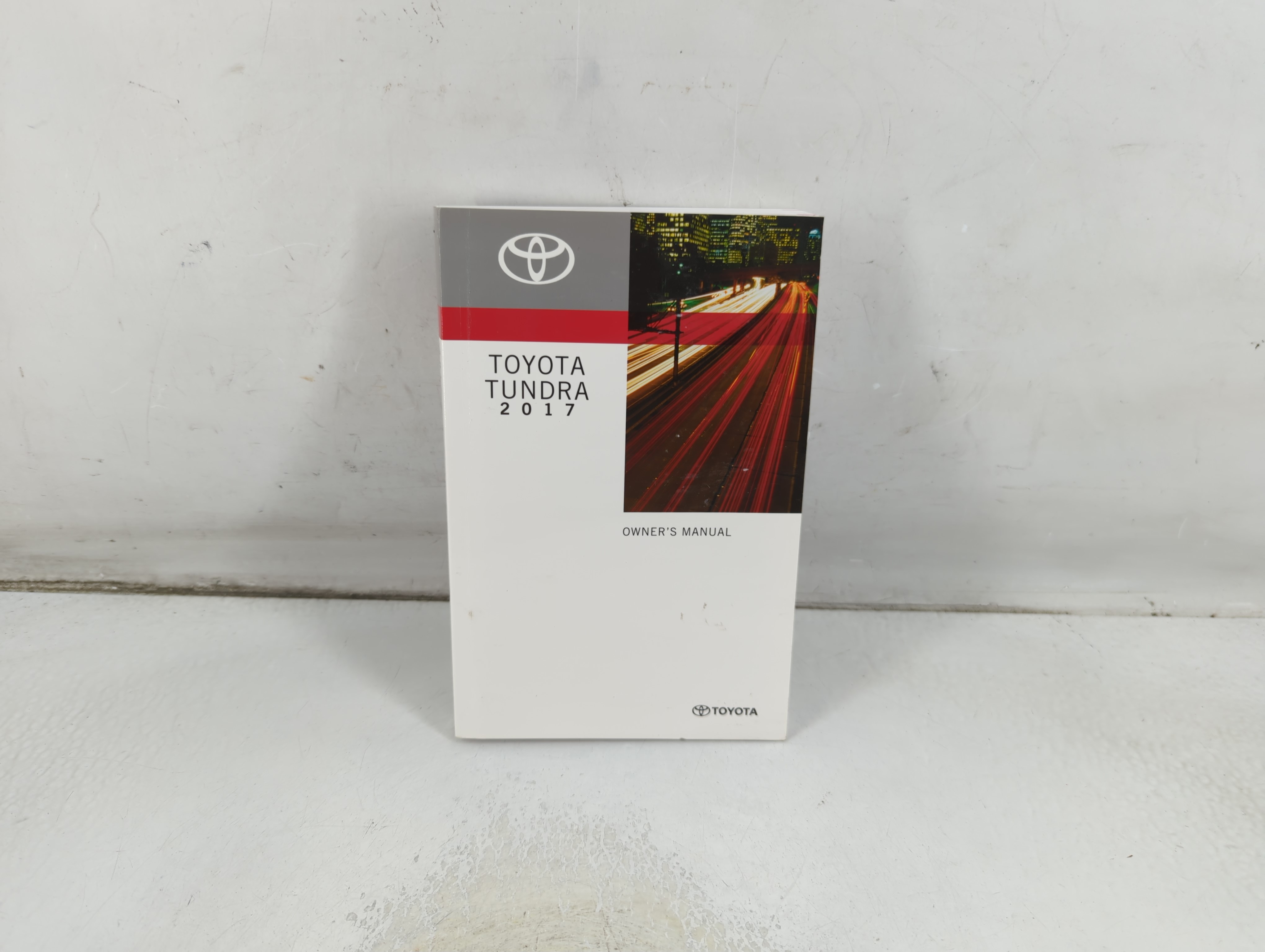 2017 Toyota Tundra Owners Manual Book Guide 1065329 - Oemusedautoparts1.com