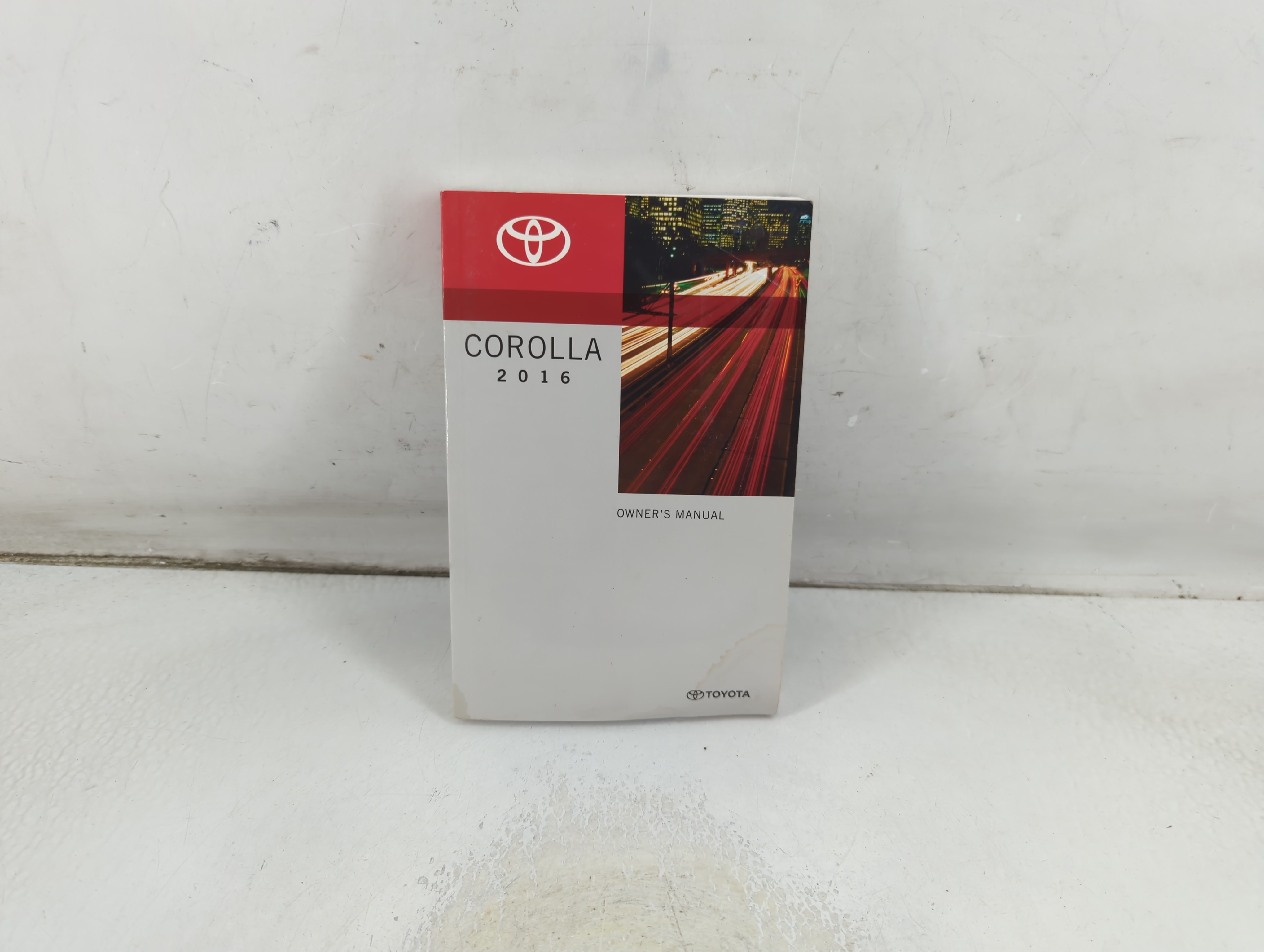 2016 Toyota Corolla Owners Manual Book Guide 1065334 - Oemusedautoparts1.com