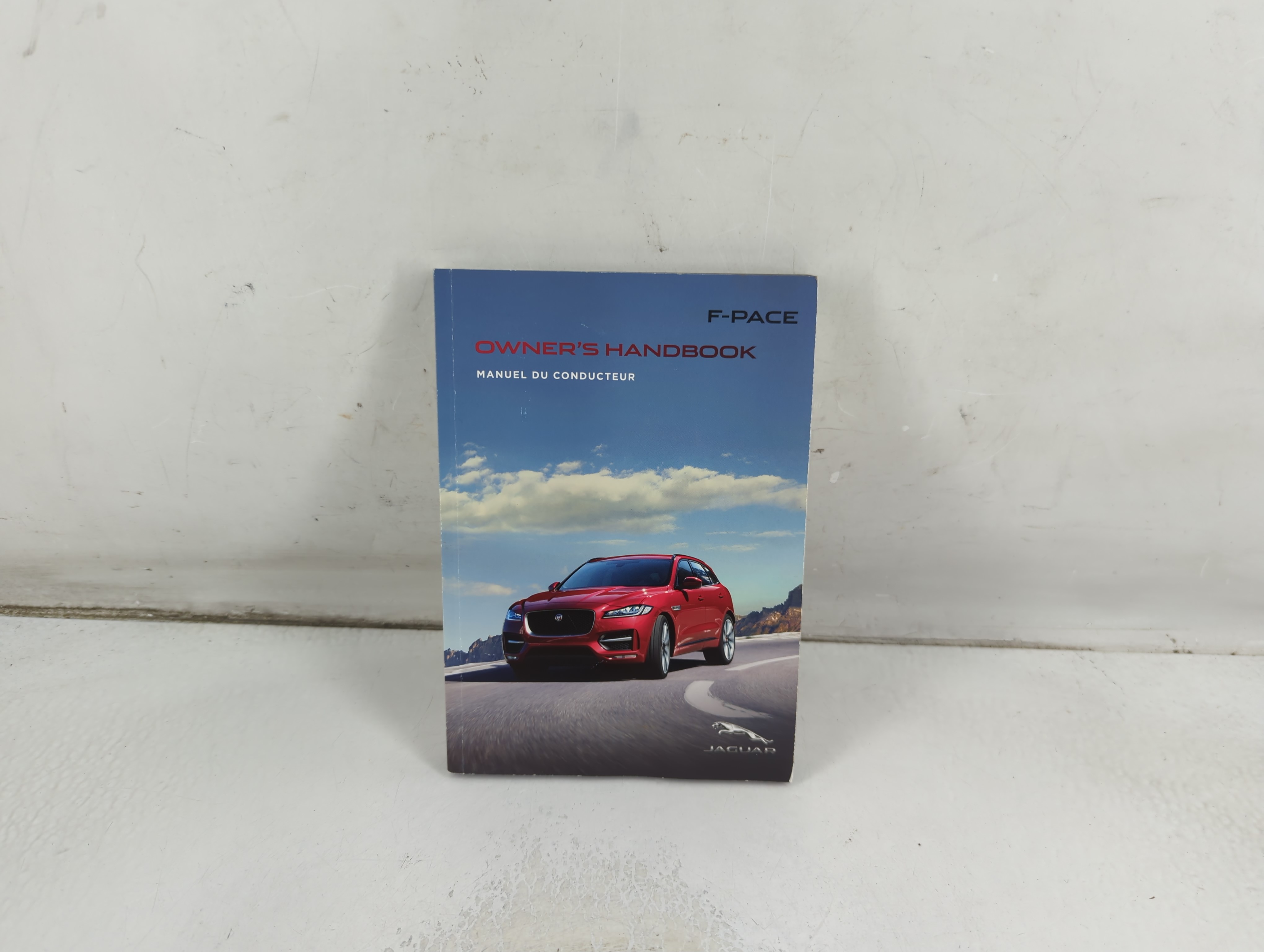 2016 Jaguar F-pace Owners Manual Book Guide 1065344 - Oemusedautoparts1.com
